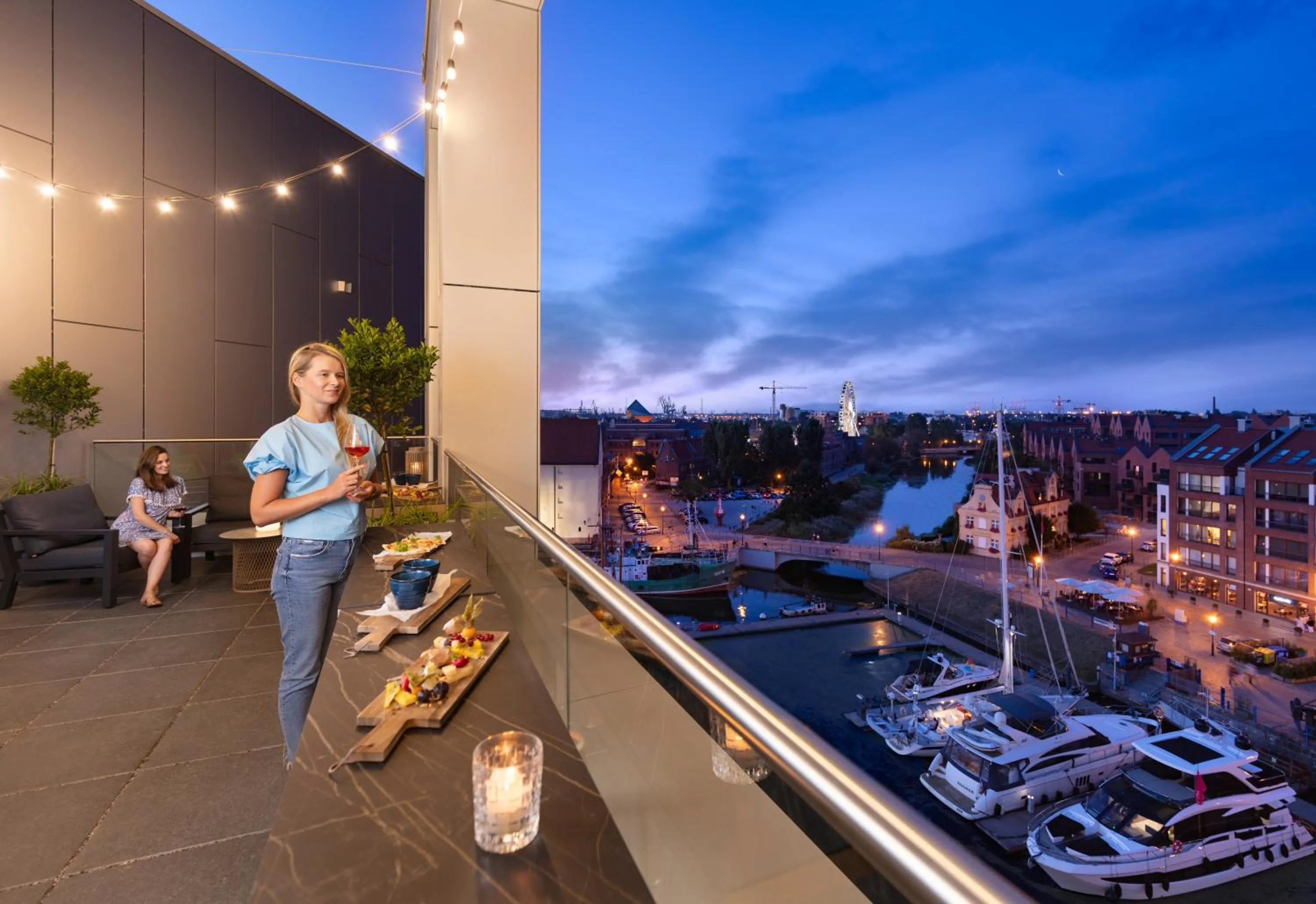 Lobby or reception in Holiday Inn Gdansk - City Centre by IHG