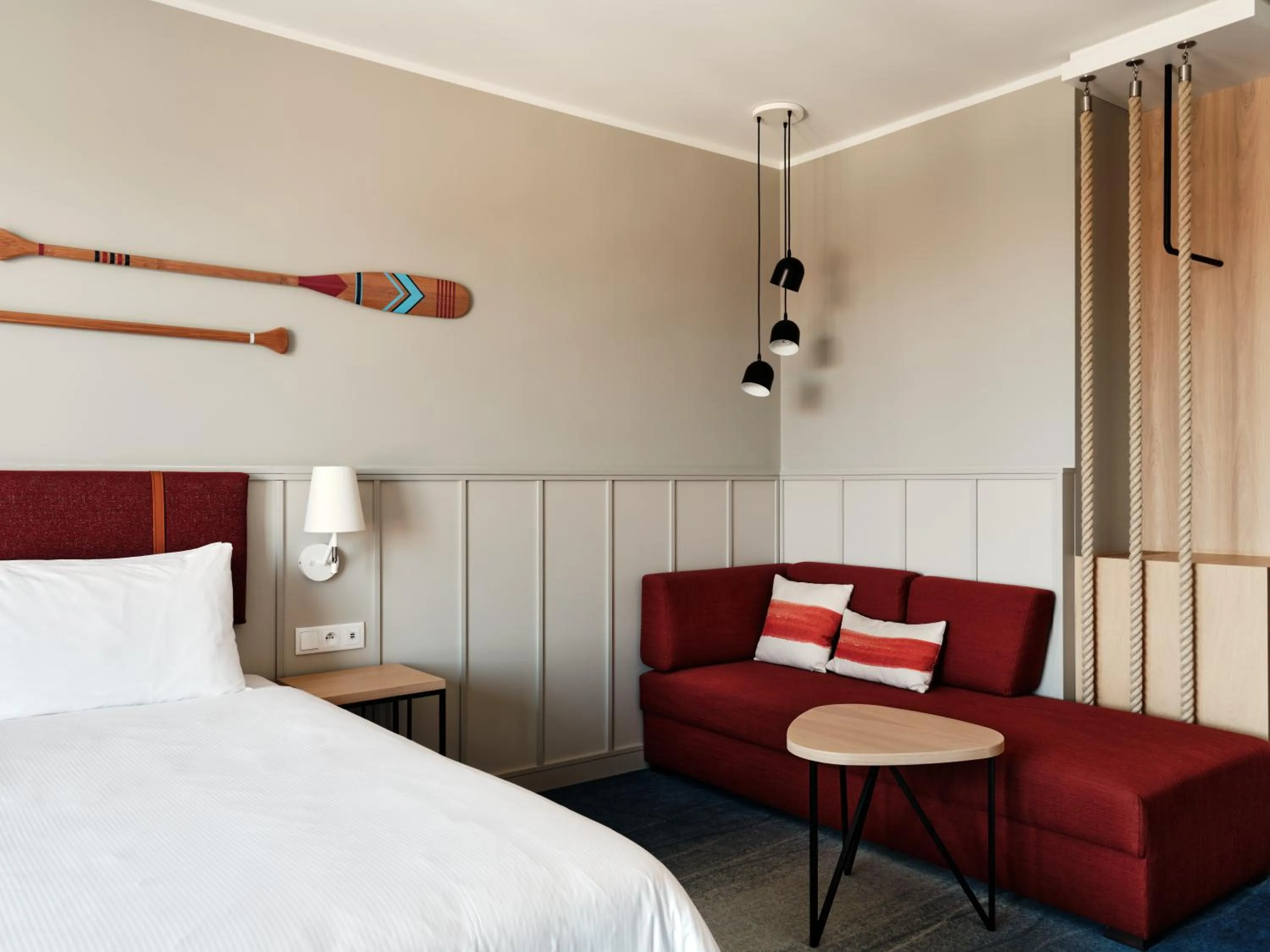 Bed in Holiday Inn Gdansk - City Centre by IHG