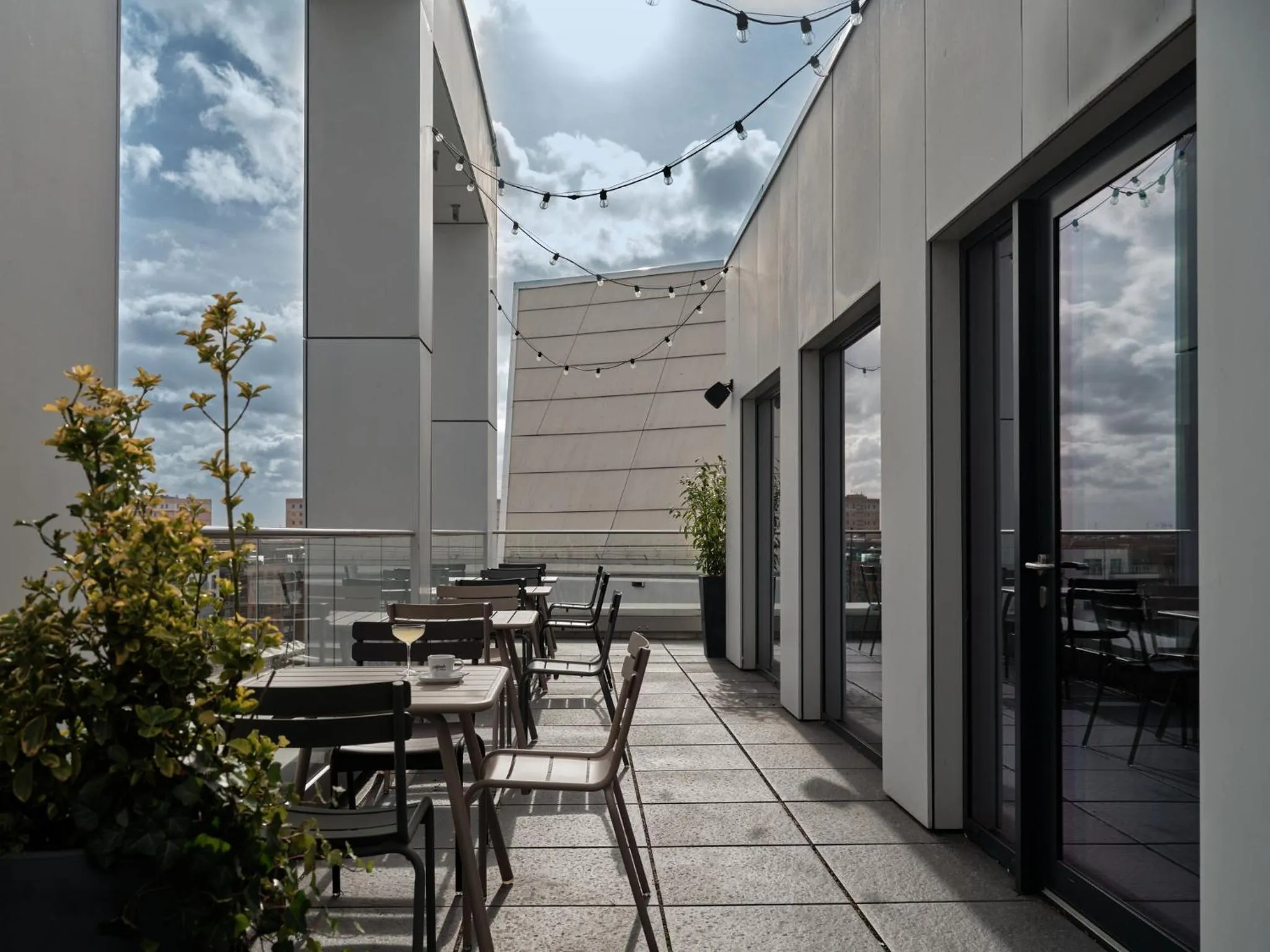 Restaurant/places to eat in Holiday Inn Gdansk - City Centre by IHG