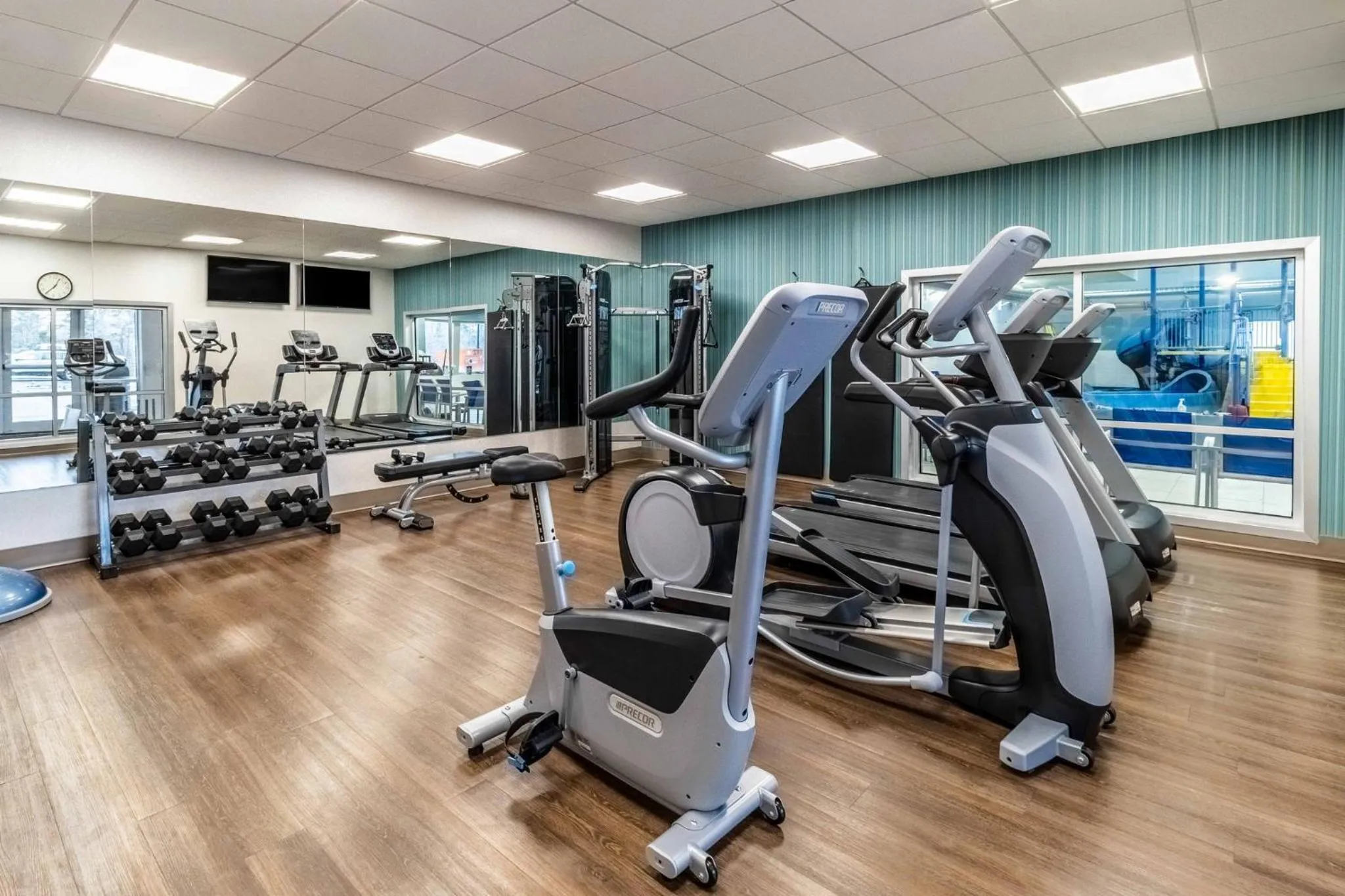 Spa and wellness centre/facilities in Holiday Inn Express & Suites - Halifax – Dartmouth