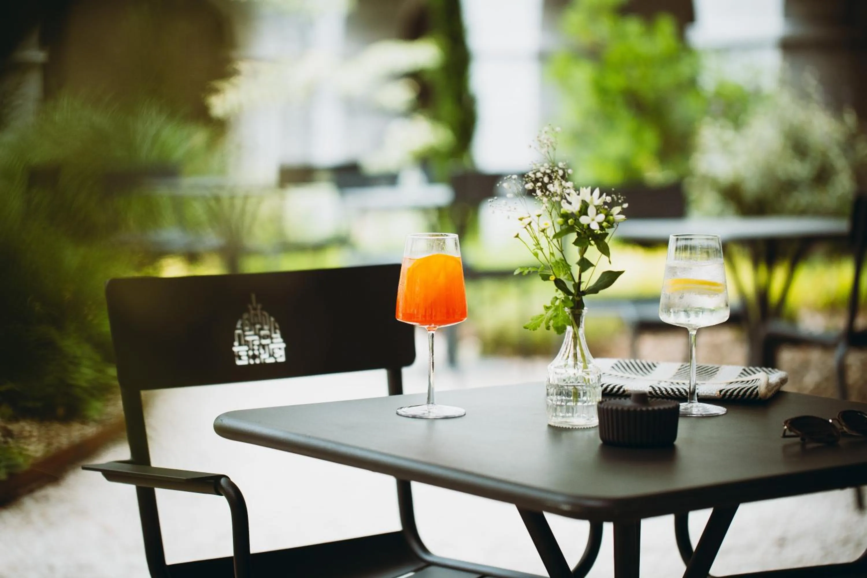 Restaurant/places to eat in InterContinental Lyon - Hotel Dieu by IHG