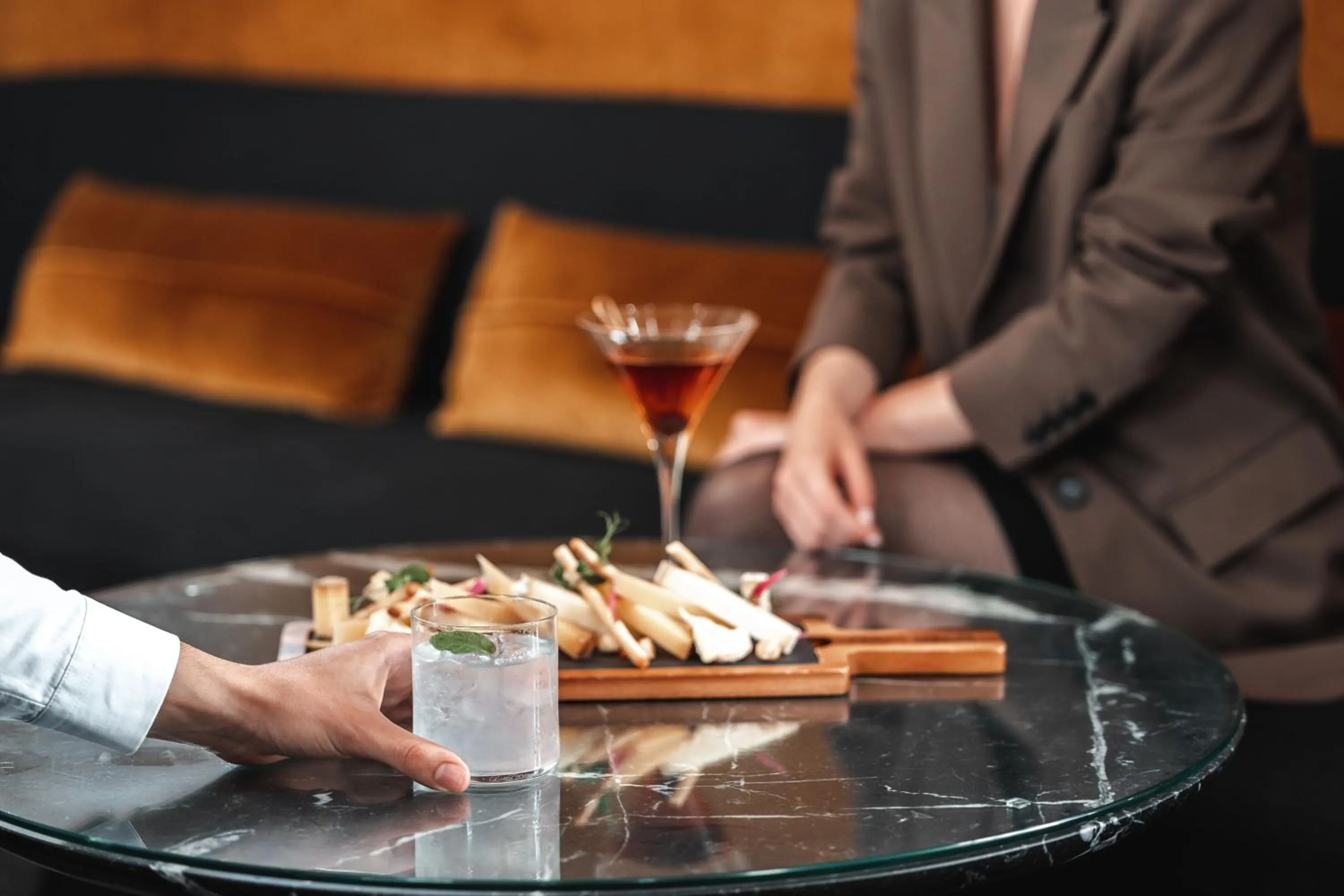 Lounge or bar in InterContinental Lyon - Hotel Dieu by IHG