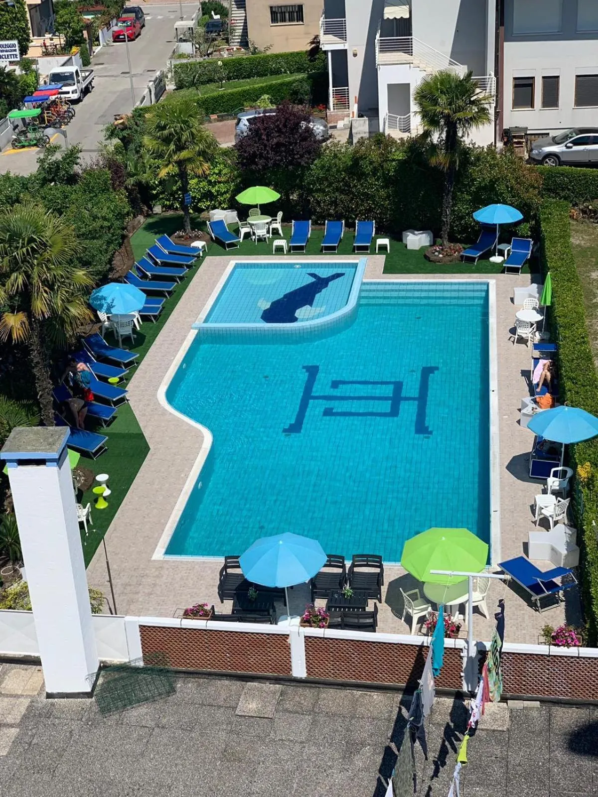 Pool View in Hotel Centrale