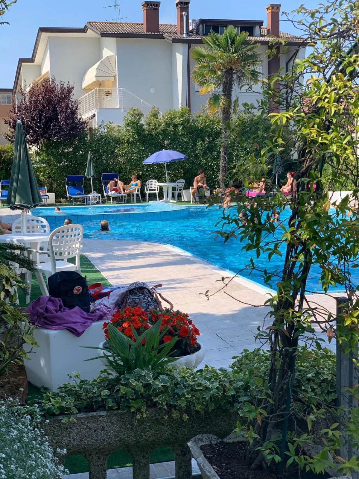 Garden, Swimming Pool in Hotel Centrale