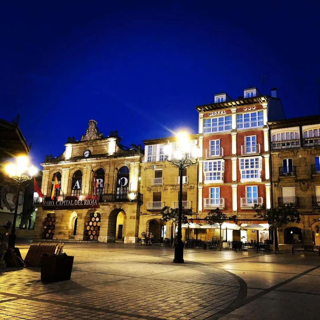 Property building in Hotel Plaza De La Paz