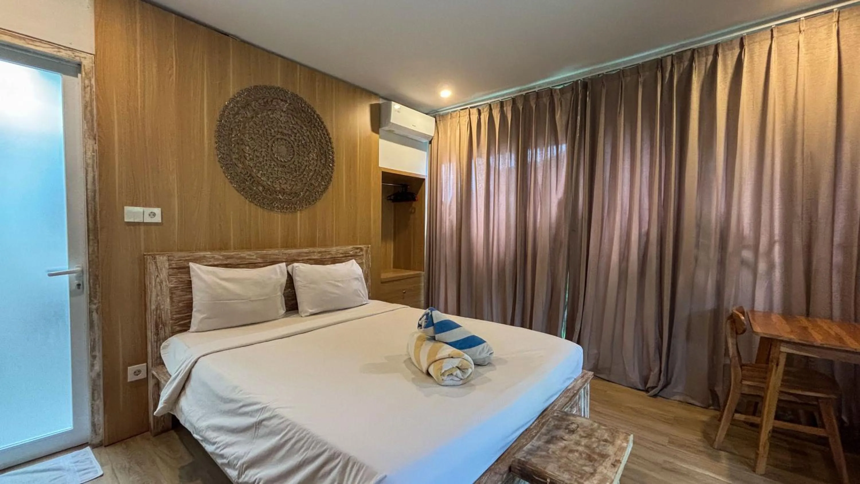 Bed in Villa Alisha Pererenan Canggu