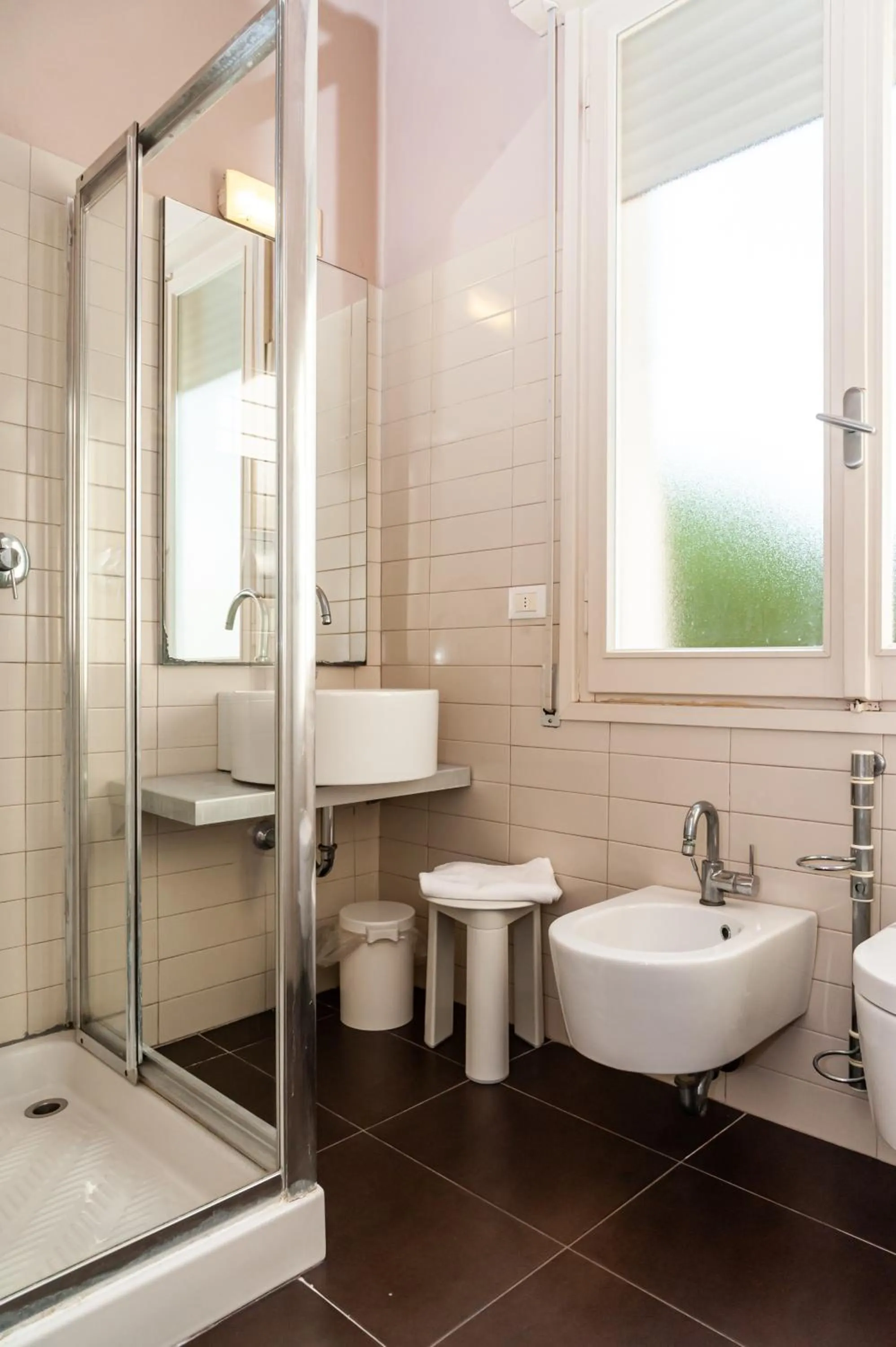 Shower in HOTEL TRIONFAL - Fronte Mare - Vicinissimi al Centro