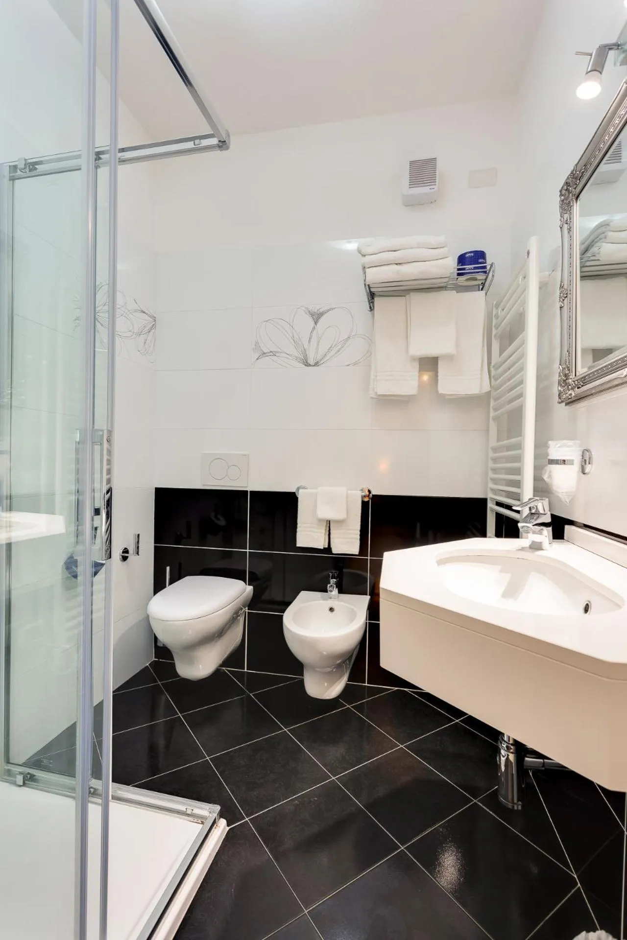 Bathroom in Hotel Buratti