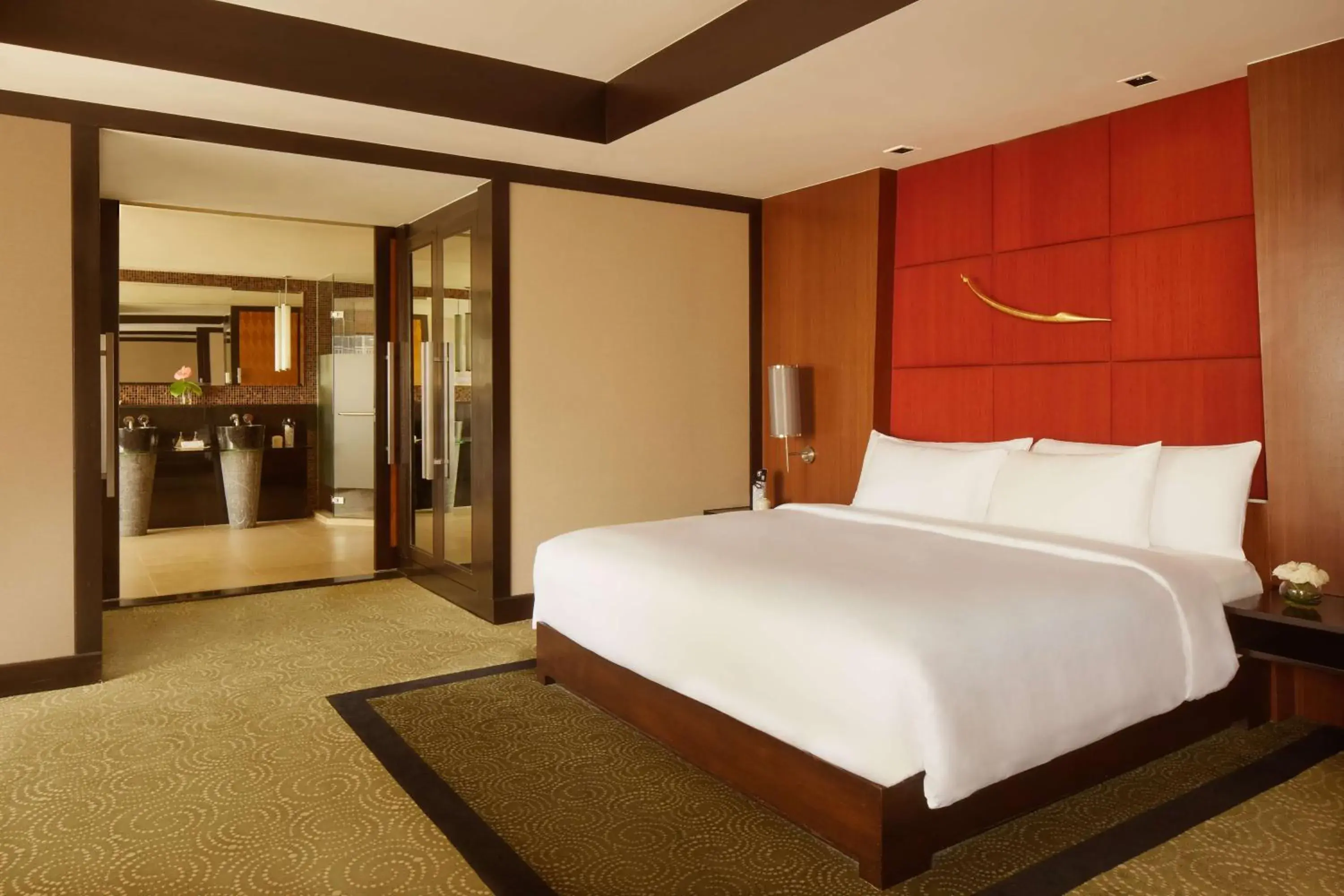 One-Bedroom Serenity Suite in Banyan Tree Bangkok One-Bedroom Serenity Suite in Banyan Tree Bangkok