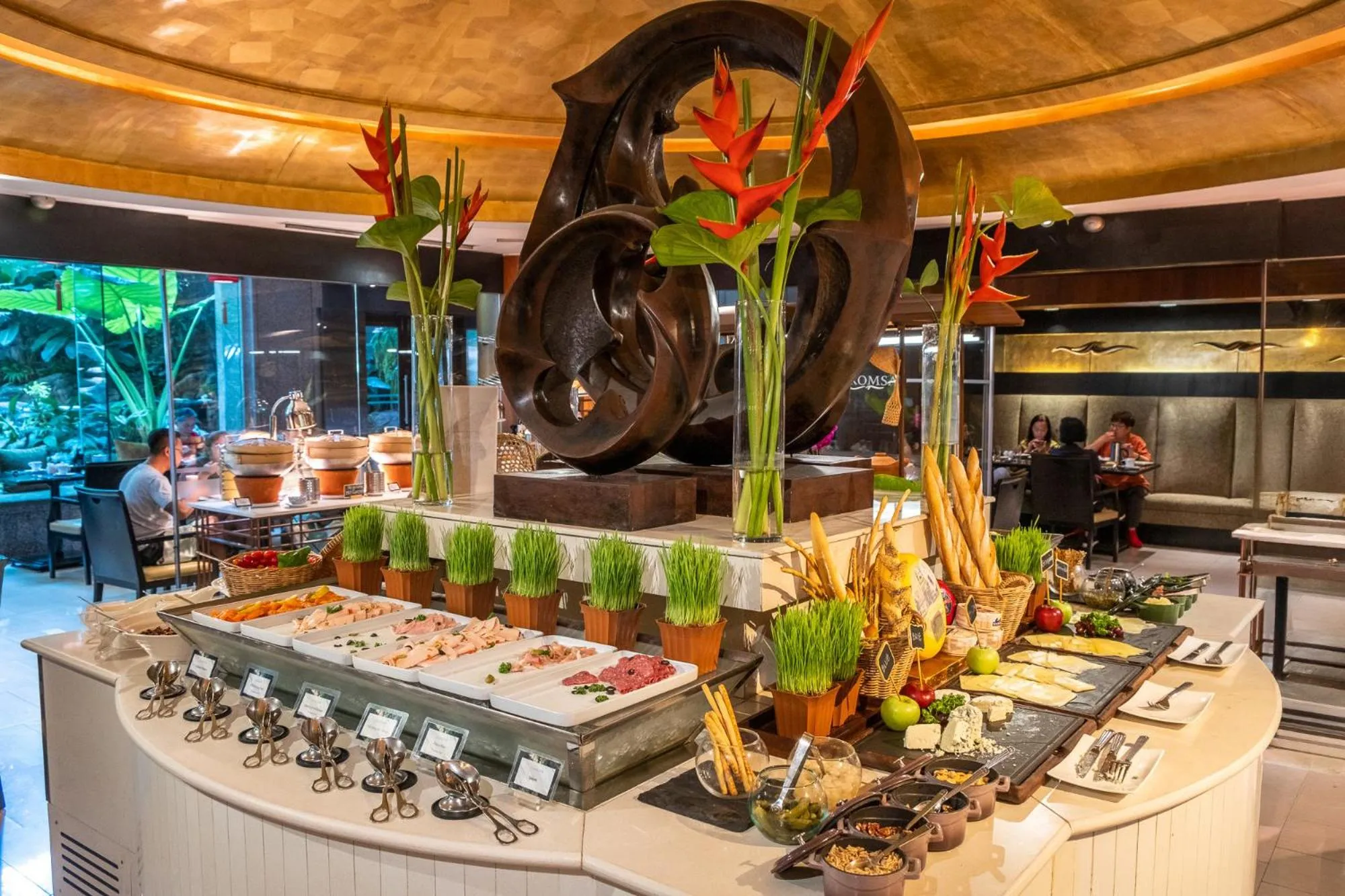 Breakfast in Banyan Tree Bangkok