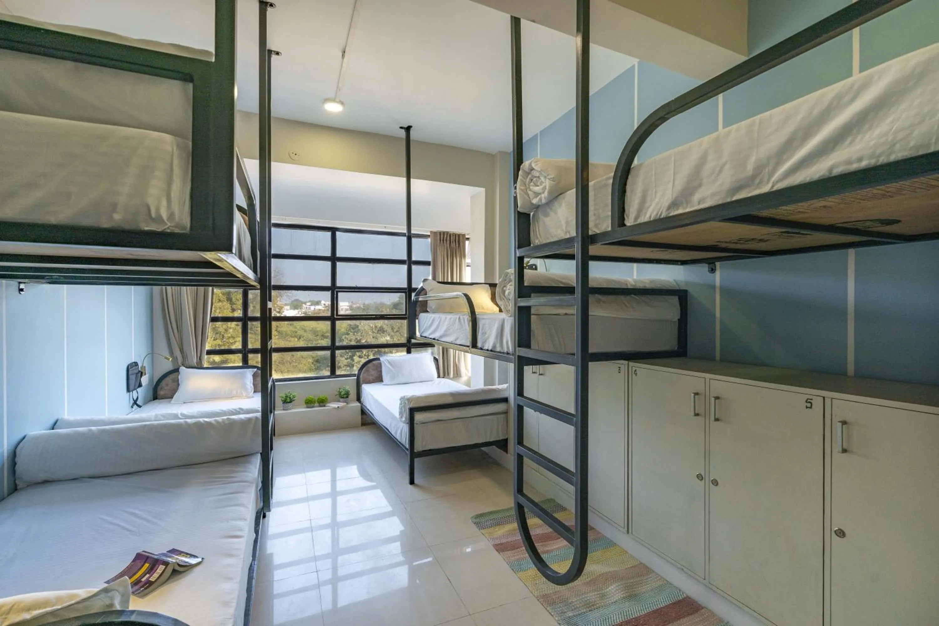 Bedroom, Bed in Zostel Bundi