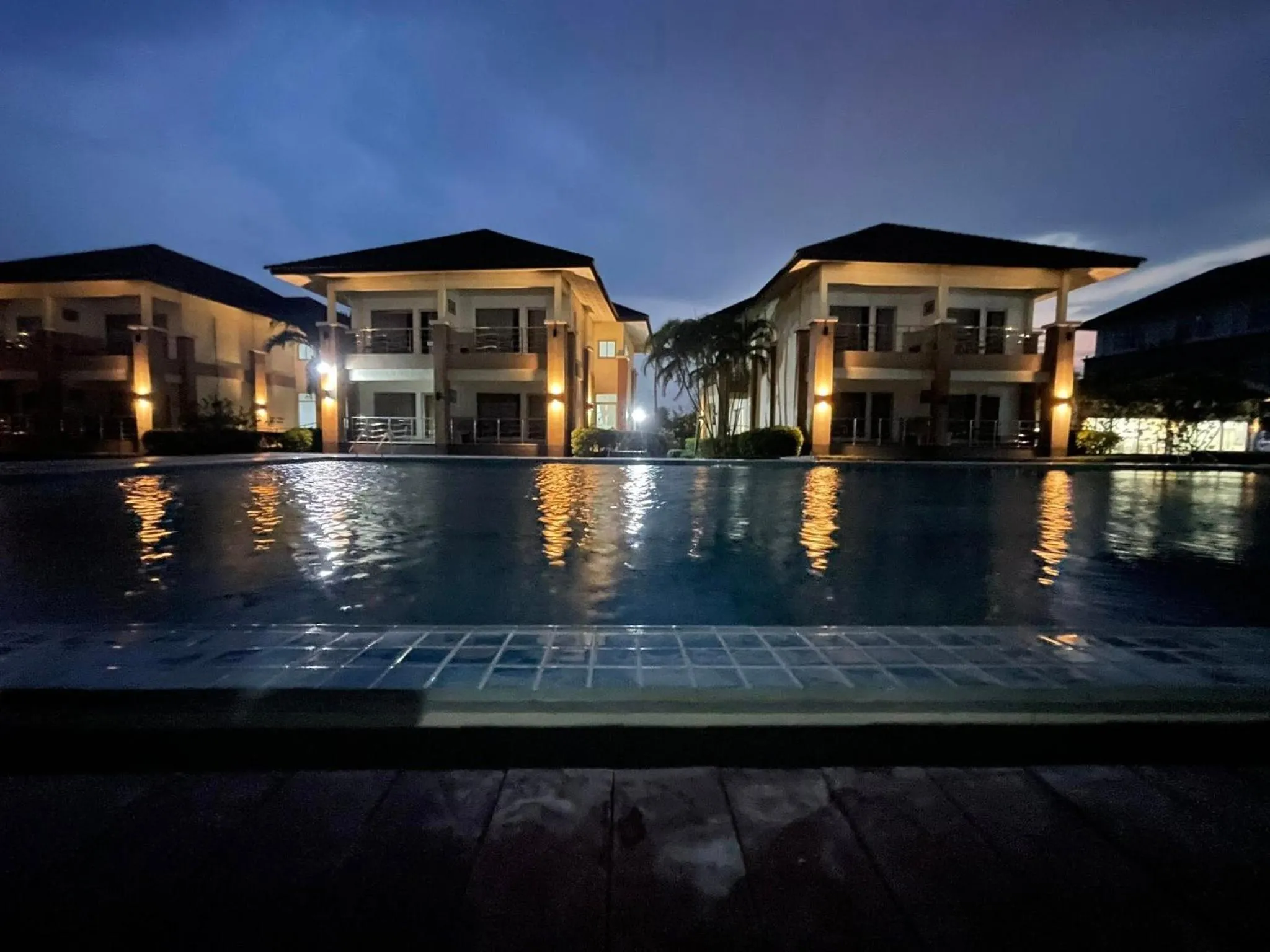 Property building in ARAYA HOTEL