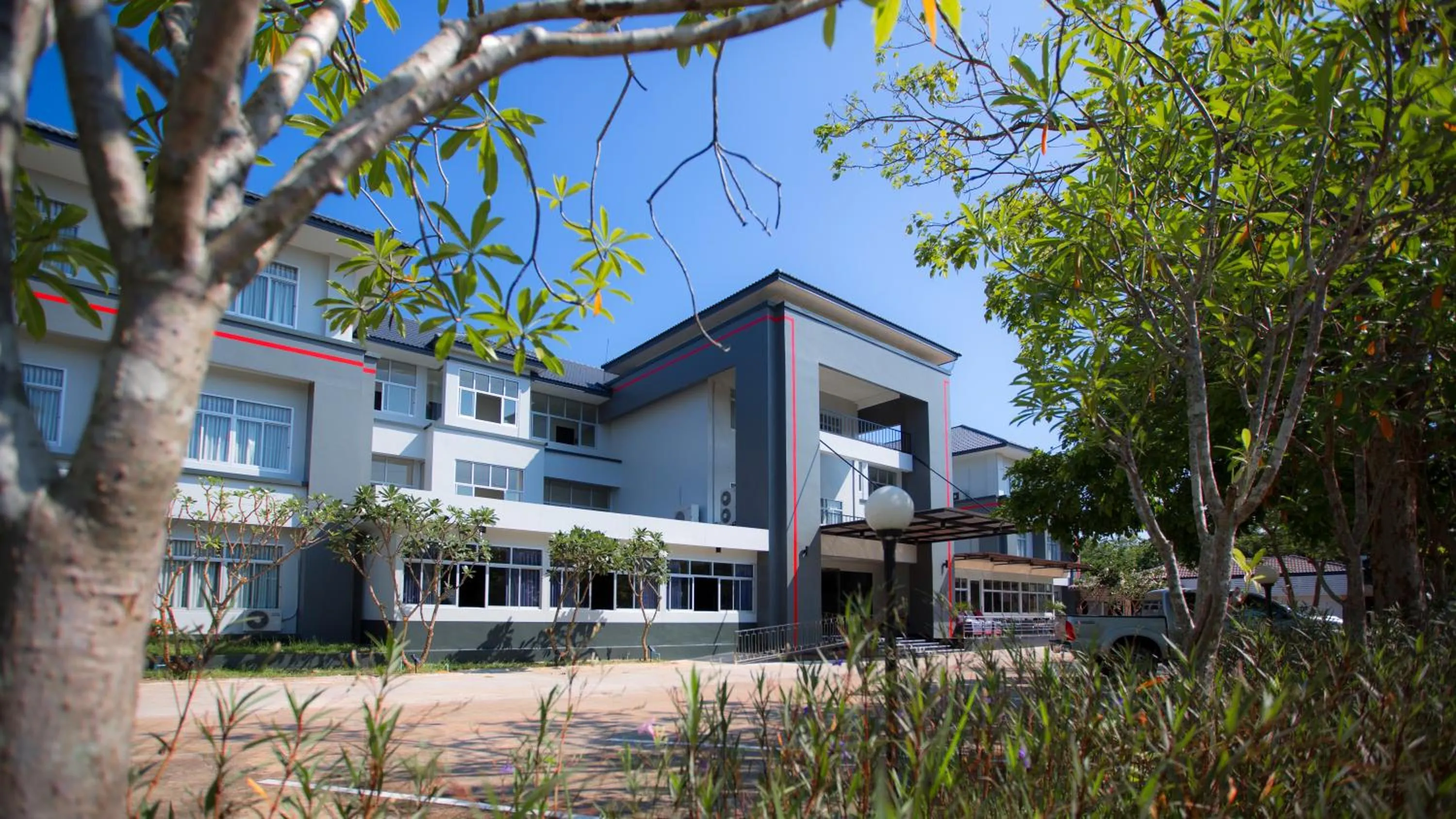 Property building in ARAYA HOTEL