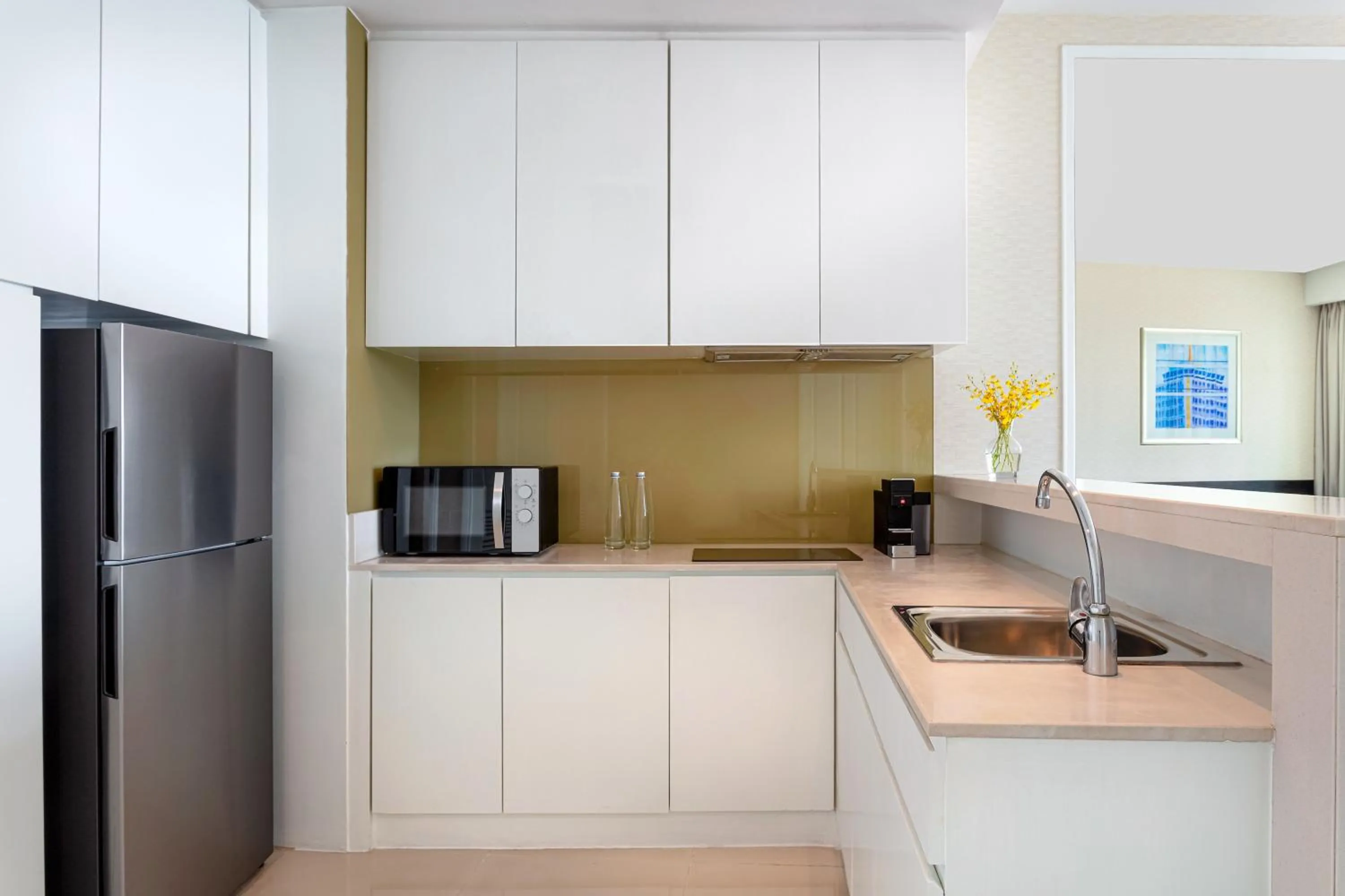 Coffee/tea facilities in Dusit Suites Hotel Ratchadamri, Bangkok