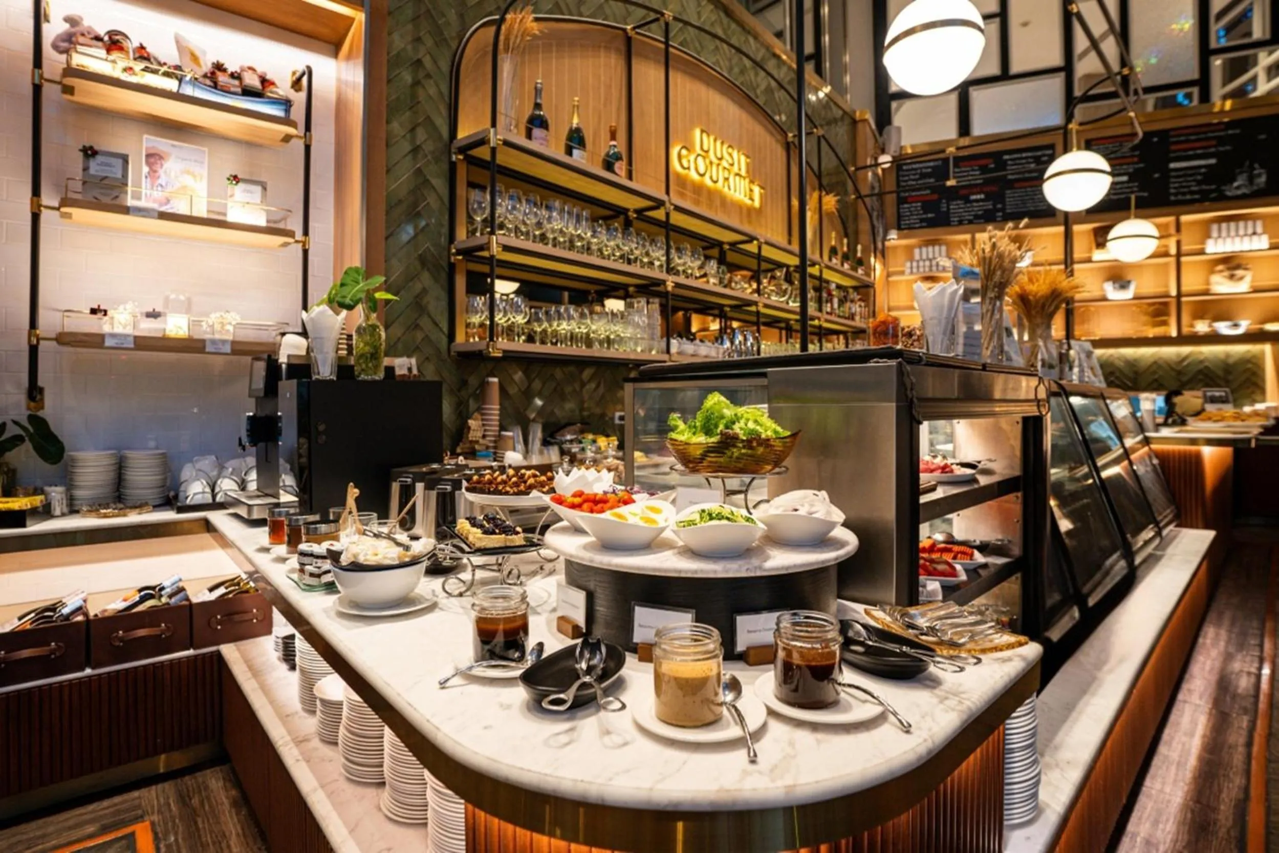 Breakfast in Dusit Suites Hotel Ratchadamri, Bangkok