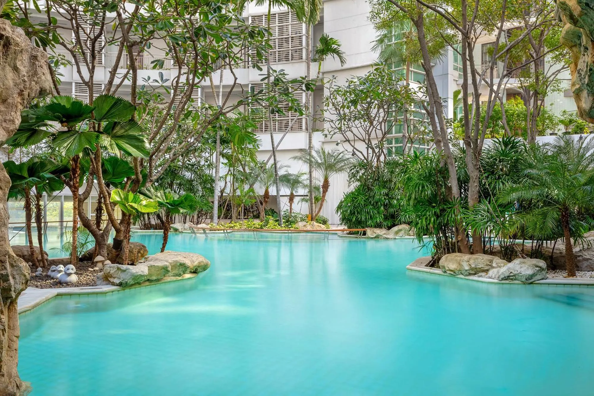 Natural landscape in Dusit Suites Hotel Ratchadamri, Bangkok