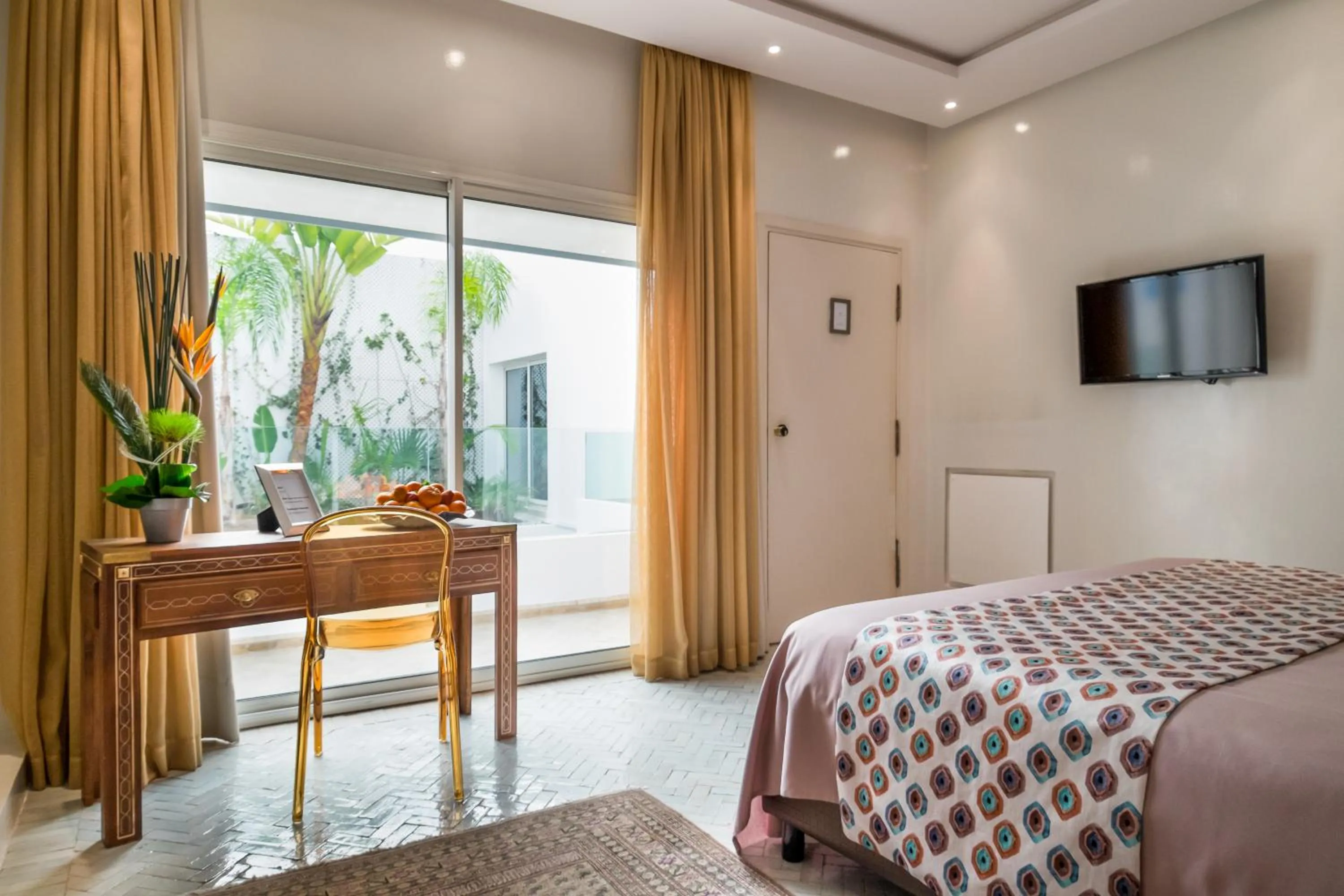 Photo of the whole room, Bed in Riad Zyo