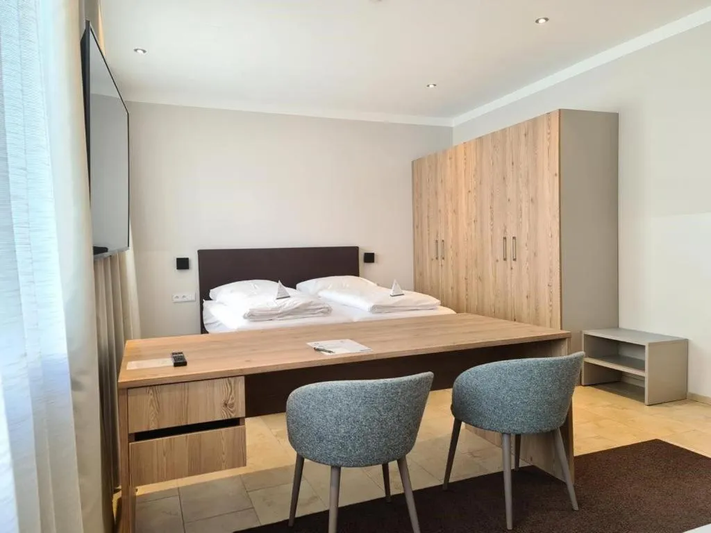 Bed in TT Aparthotel Neuhofen