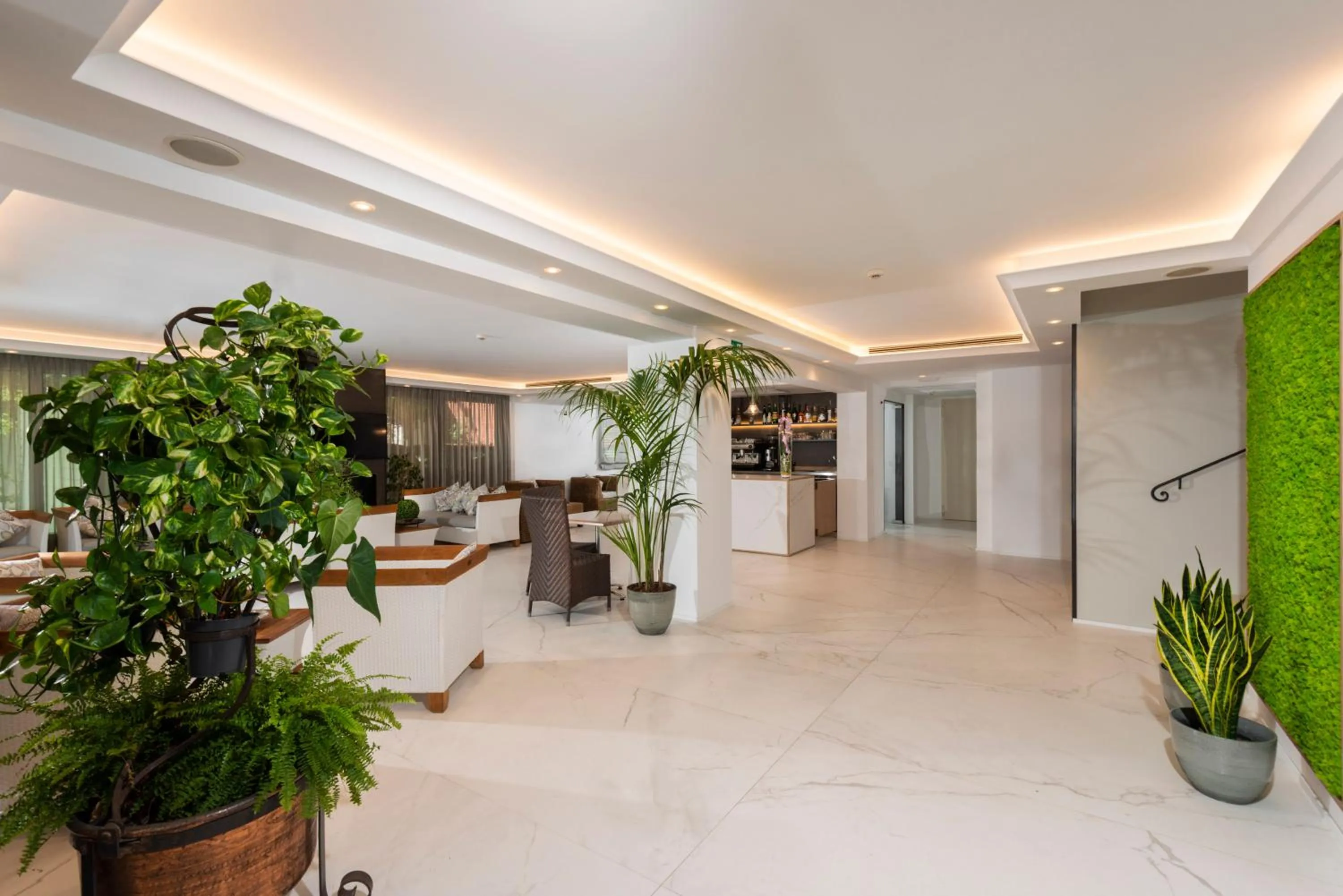 Lobby or reception in Atlas Hotel