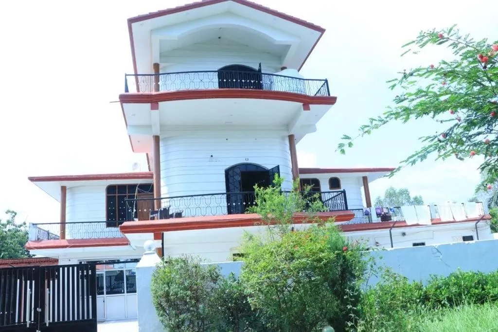 Facade/entrance in Hotel O Corbett Farm Homestay