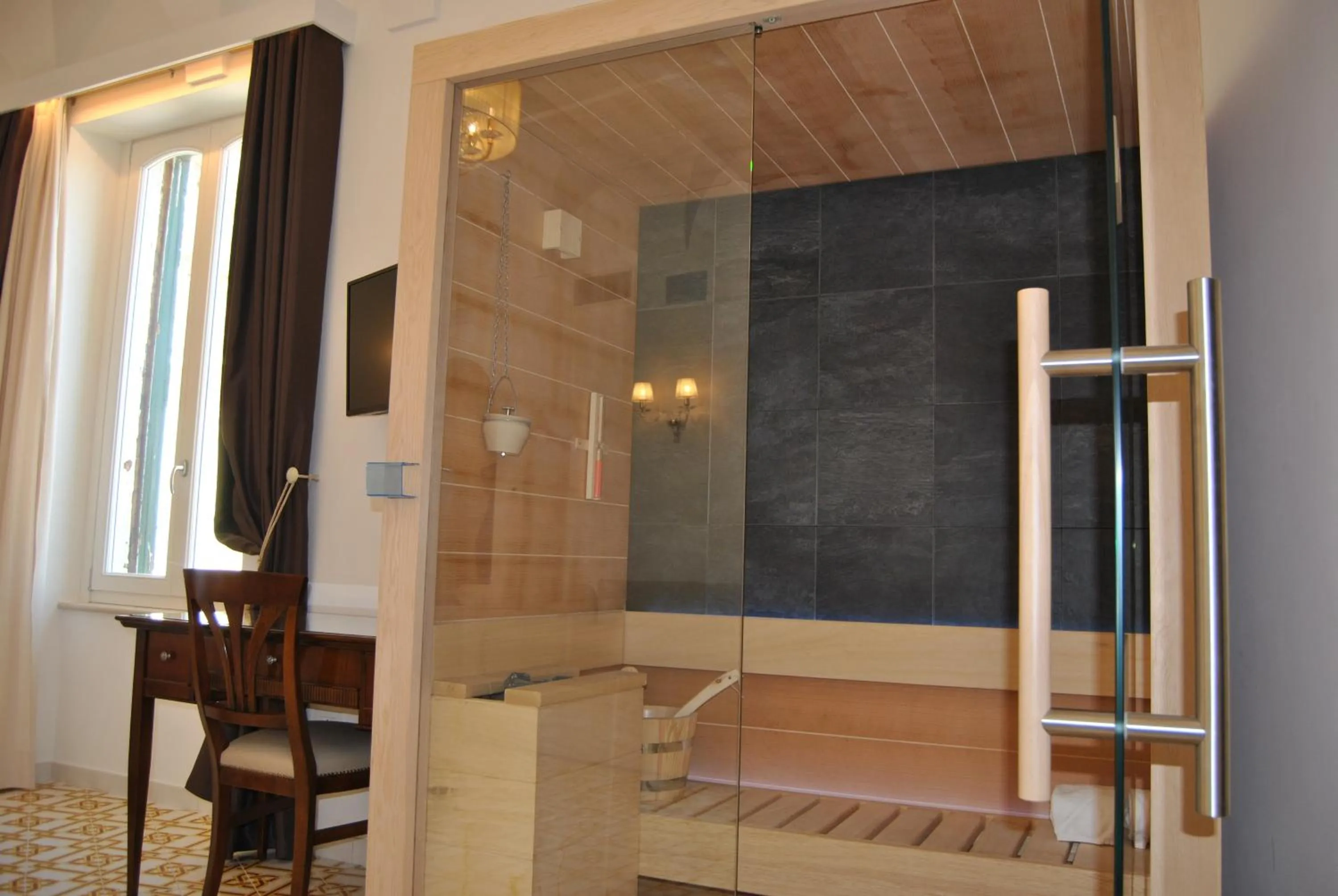 Sauna in Core Amalfitano City Suites