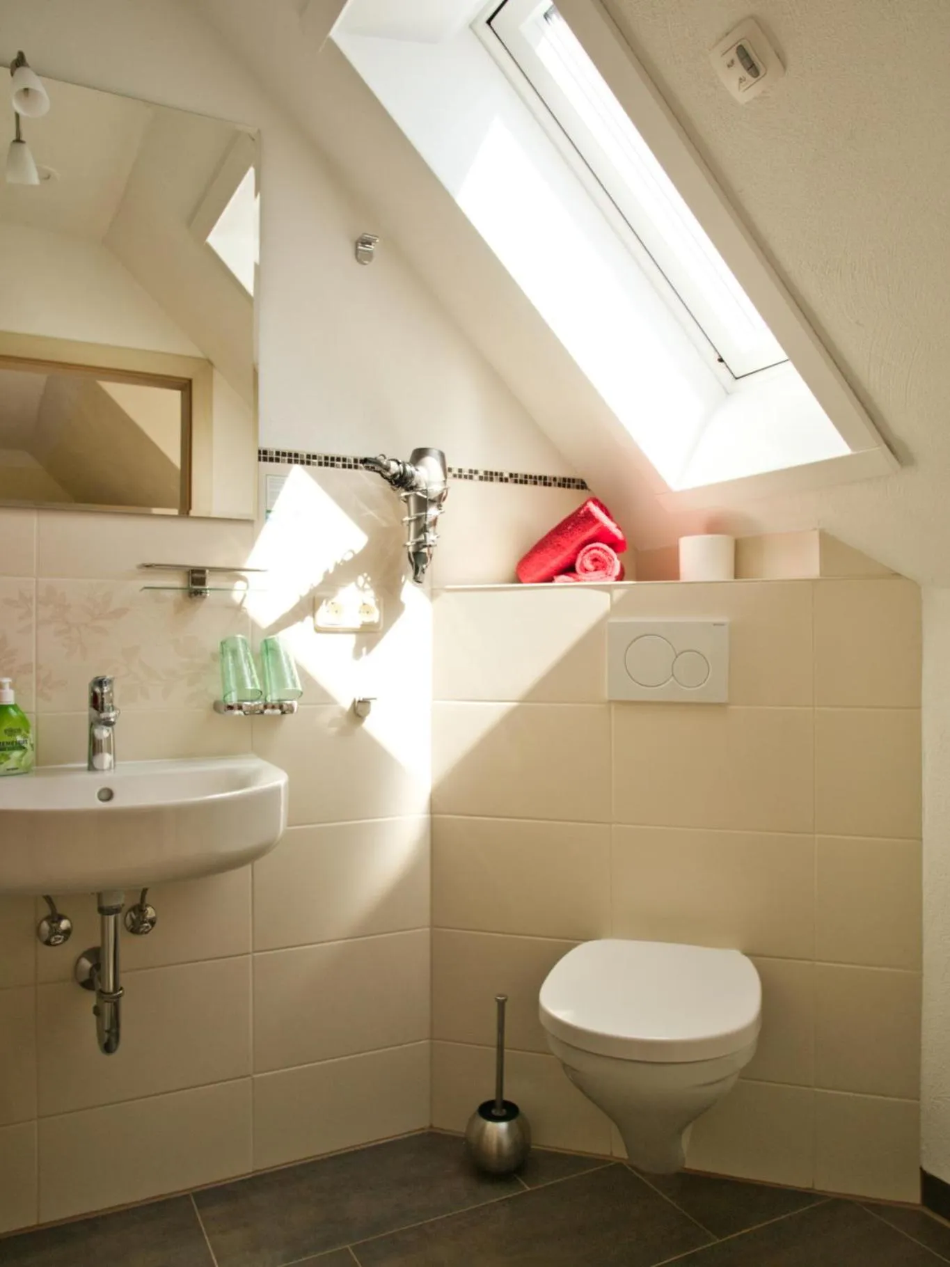 Bathroom in Kirschberghof Gästehaus und Weinverkauf