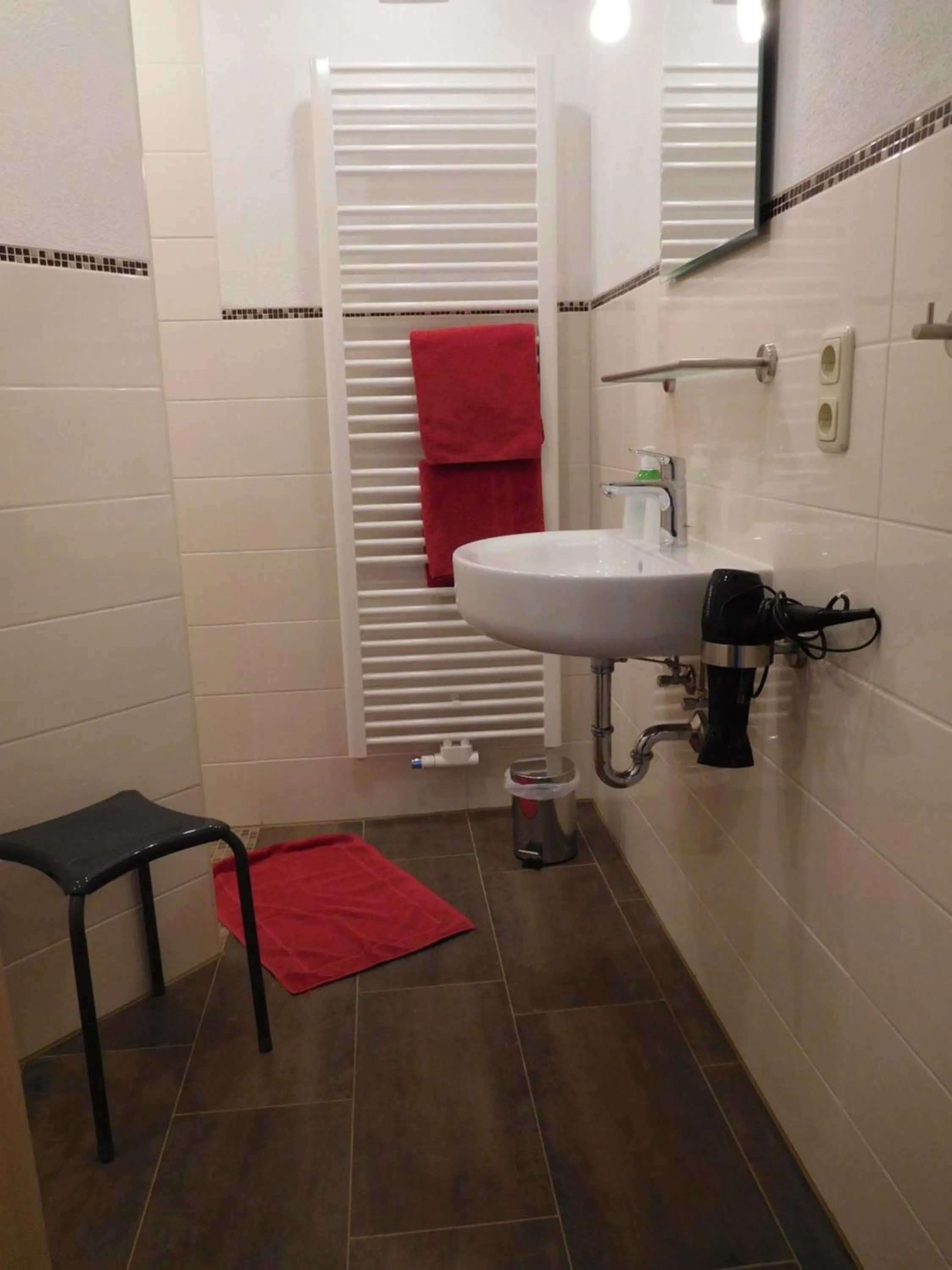 Bathroom in Kirschberghof Gästehaus und Weinverkauf