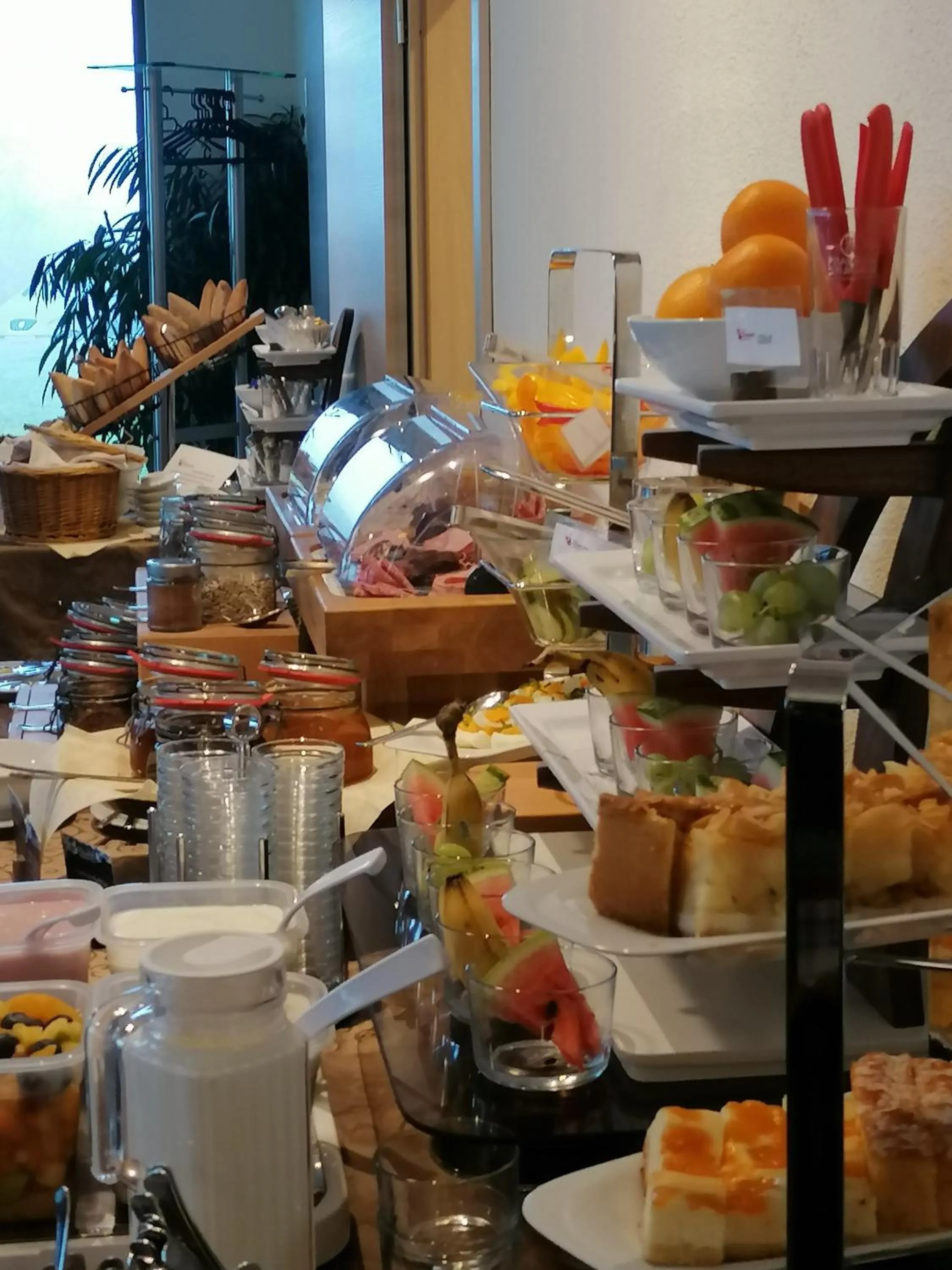 Breakfast in Kirschberghof Gästehaus und Weinverkauf