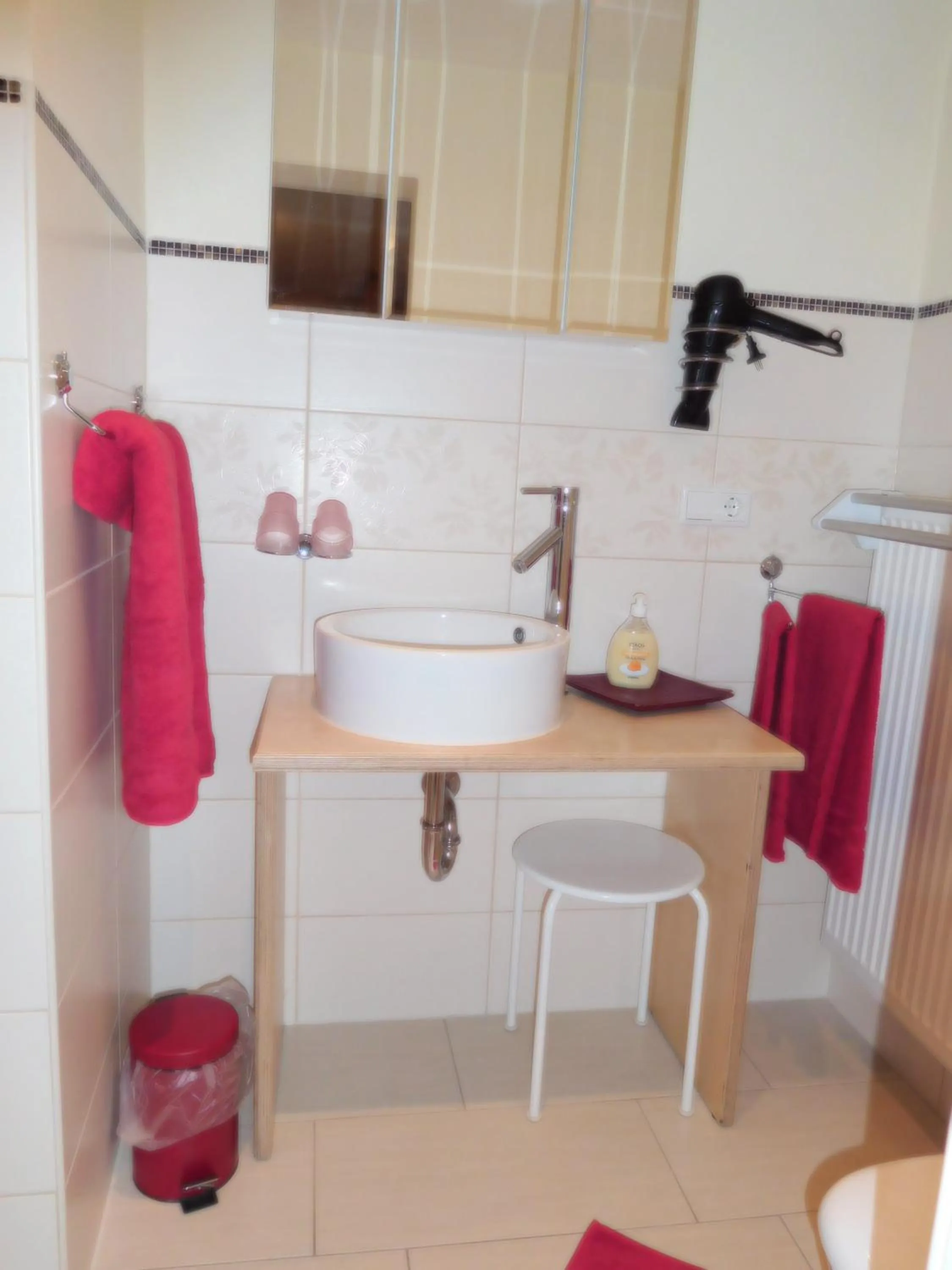 Bathroom in Kirschberghof Gästehaus und Weinverkauf