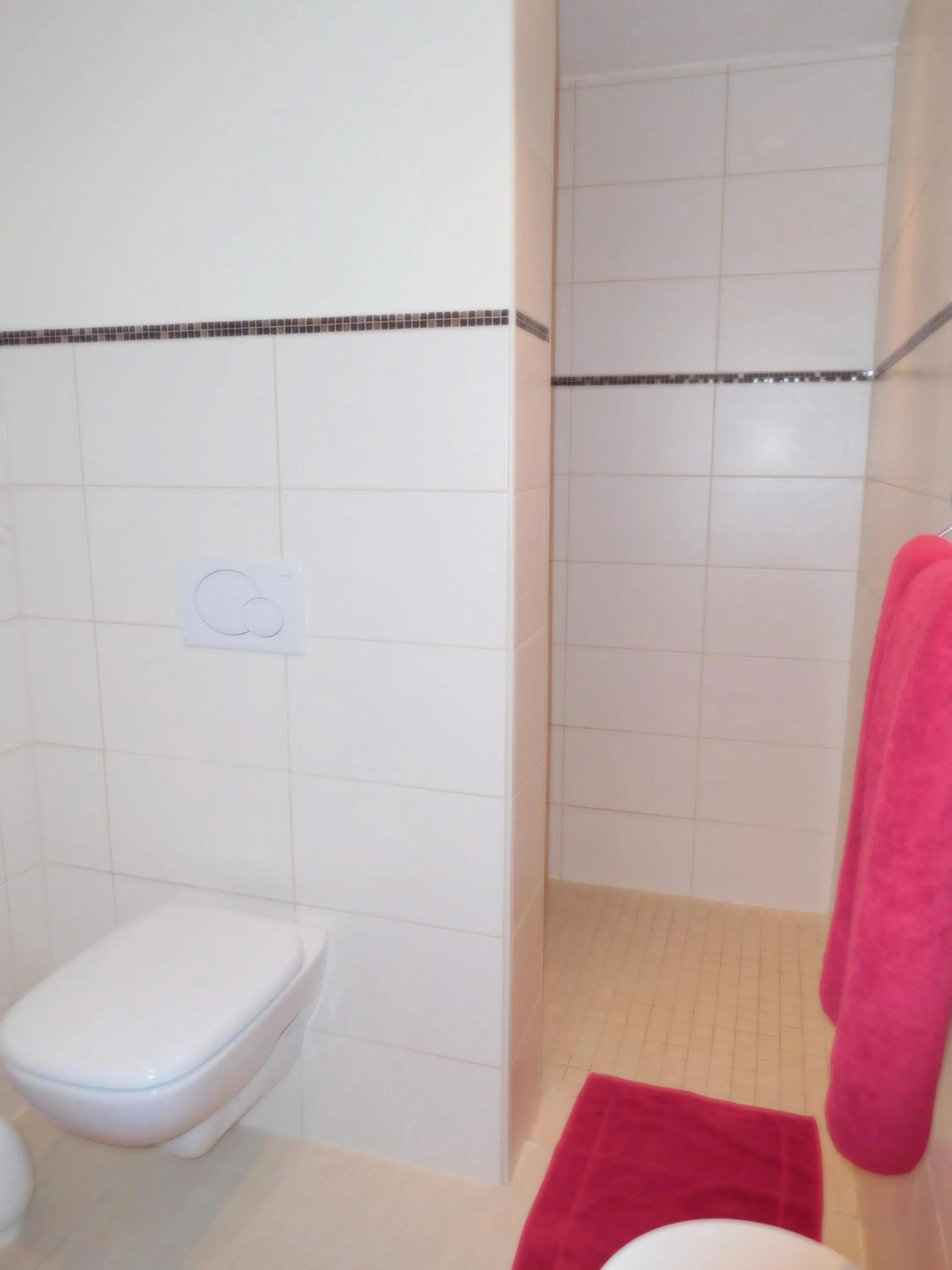 Bathroom in Kirschberghof Gästehaus und Weinverkauf