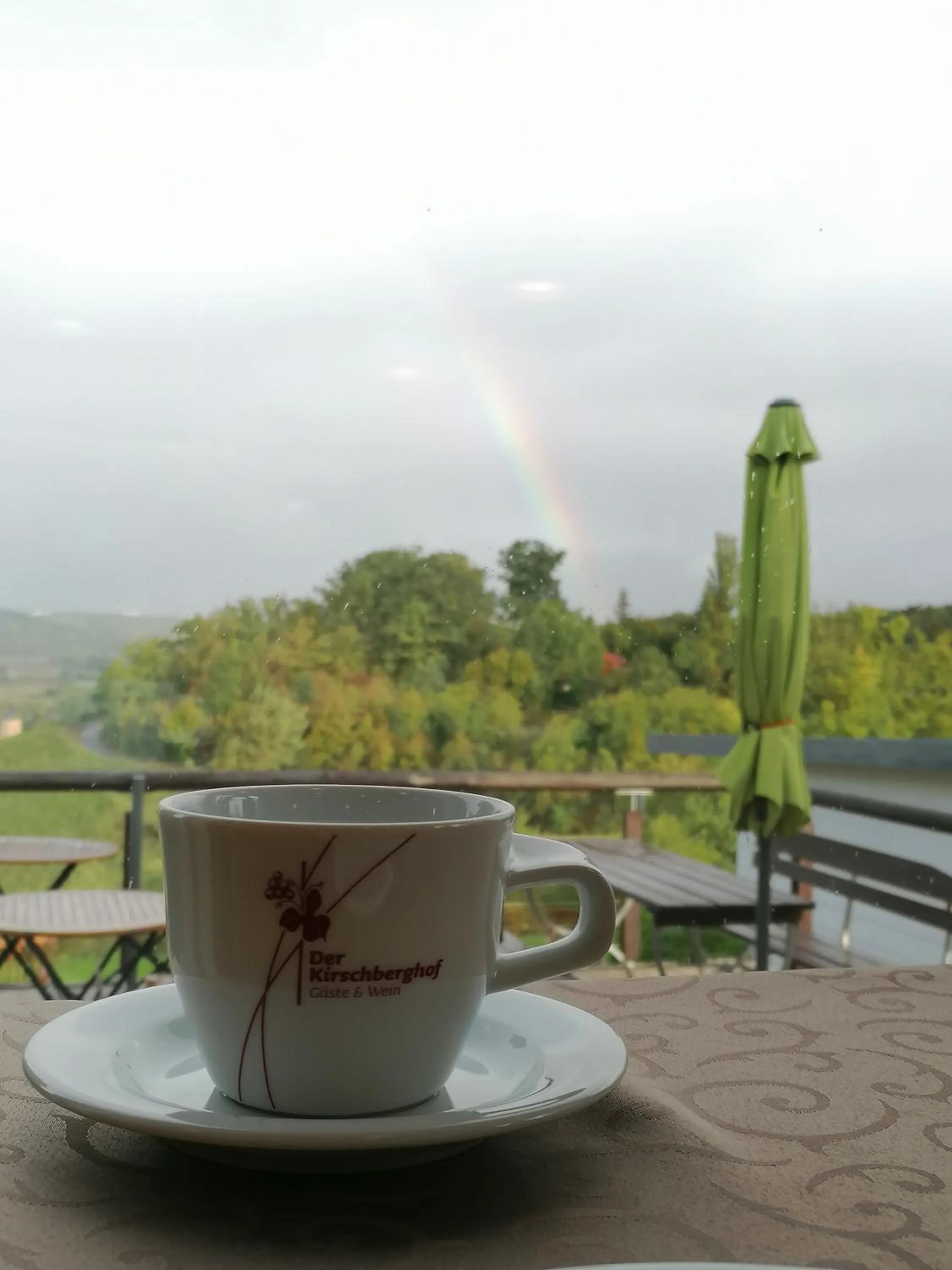Breakfast in Kirschberghof Gästehaus und Weinverkauf