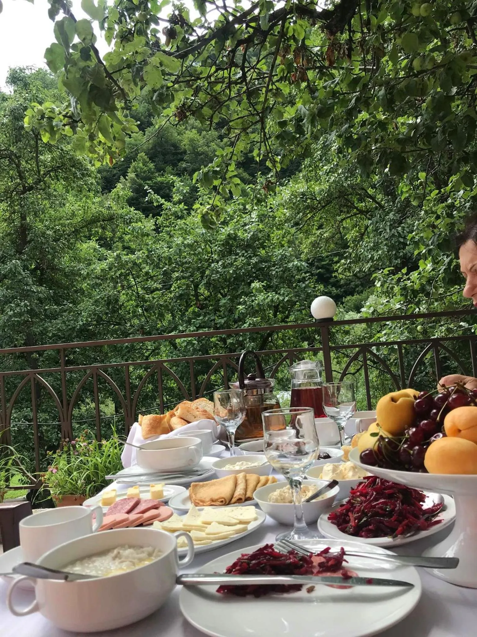 Continental breakfast in Ariana Family Hotel