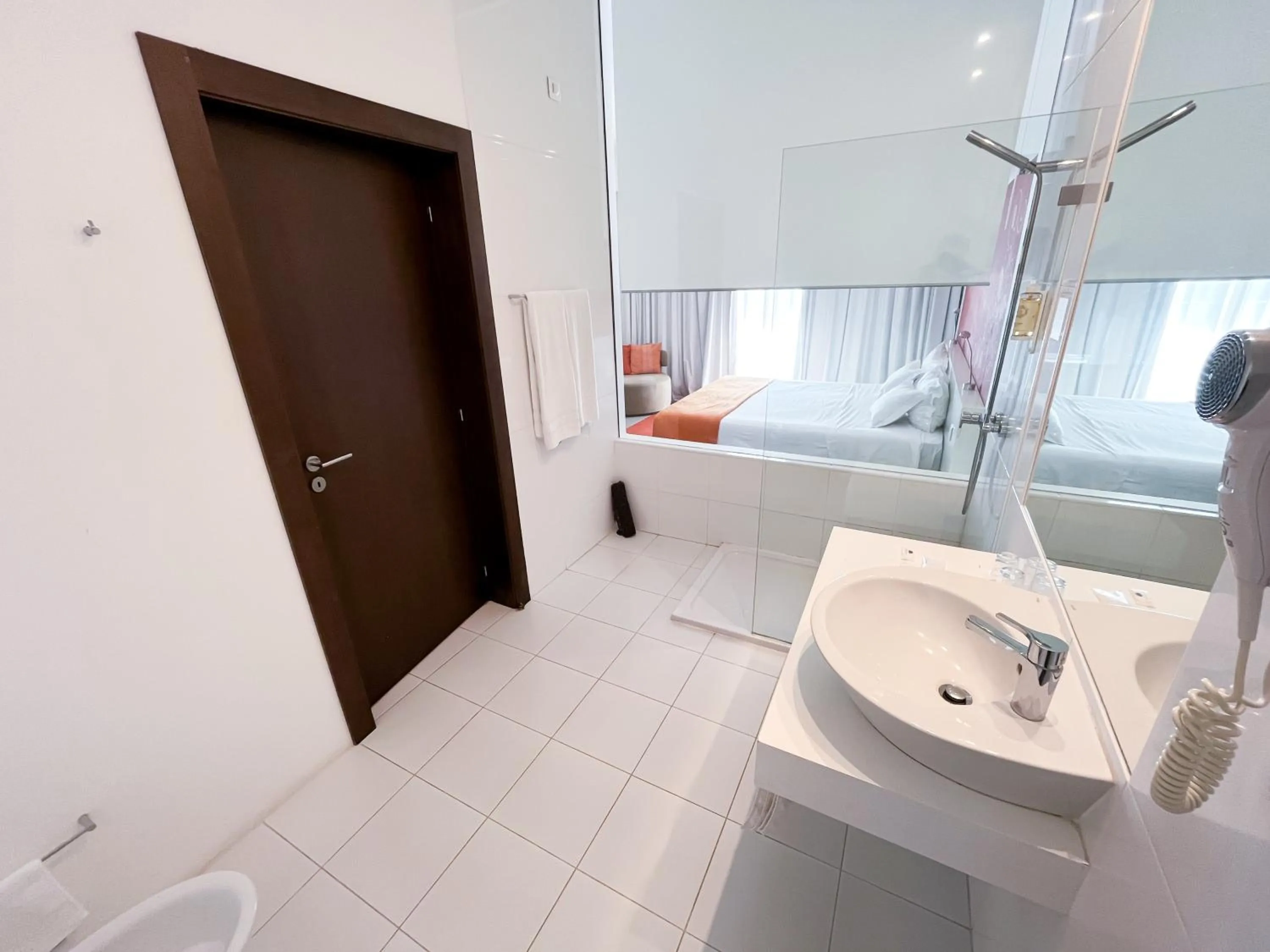 Bathroom in Monte Filipe Hotel