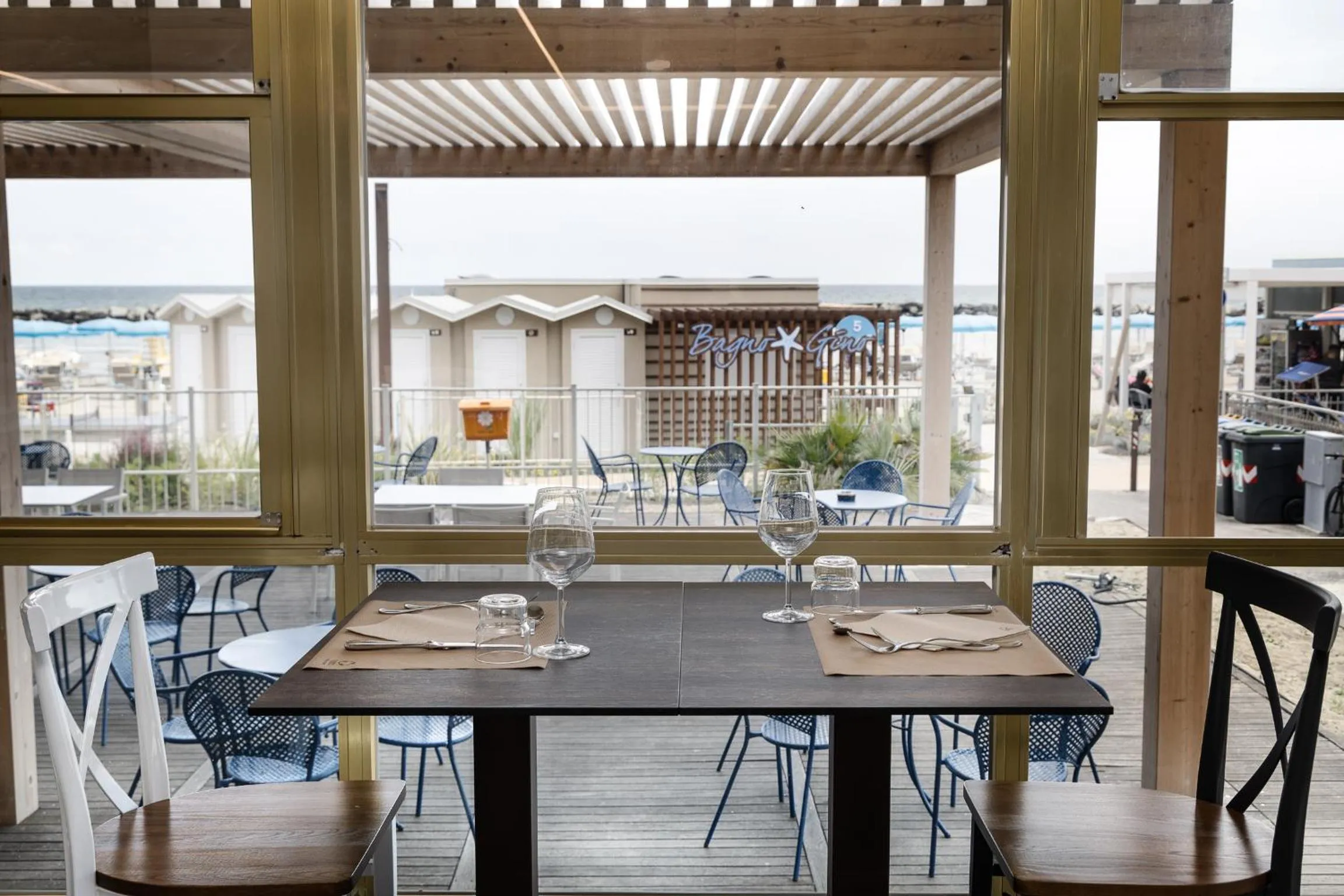 Restaurant/places to eat in Hotel Cola Frontemare