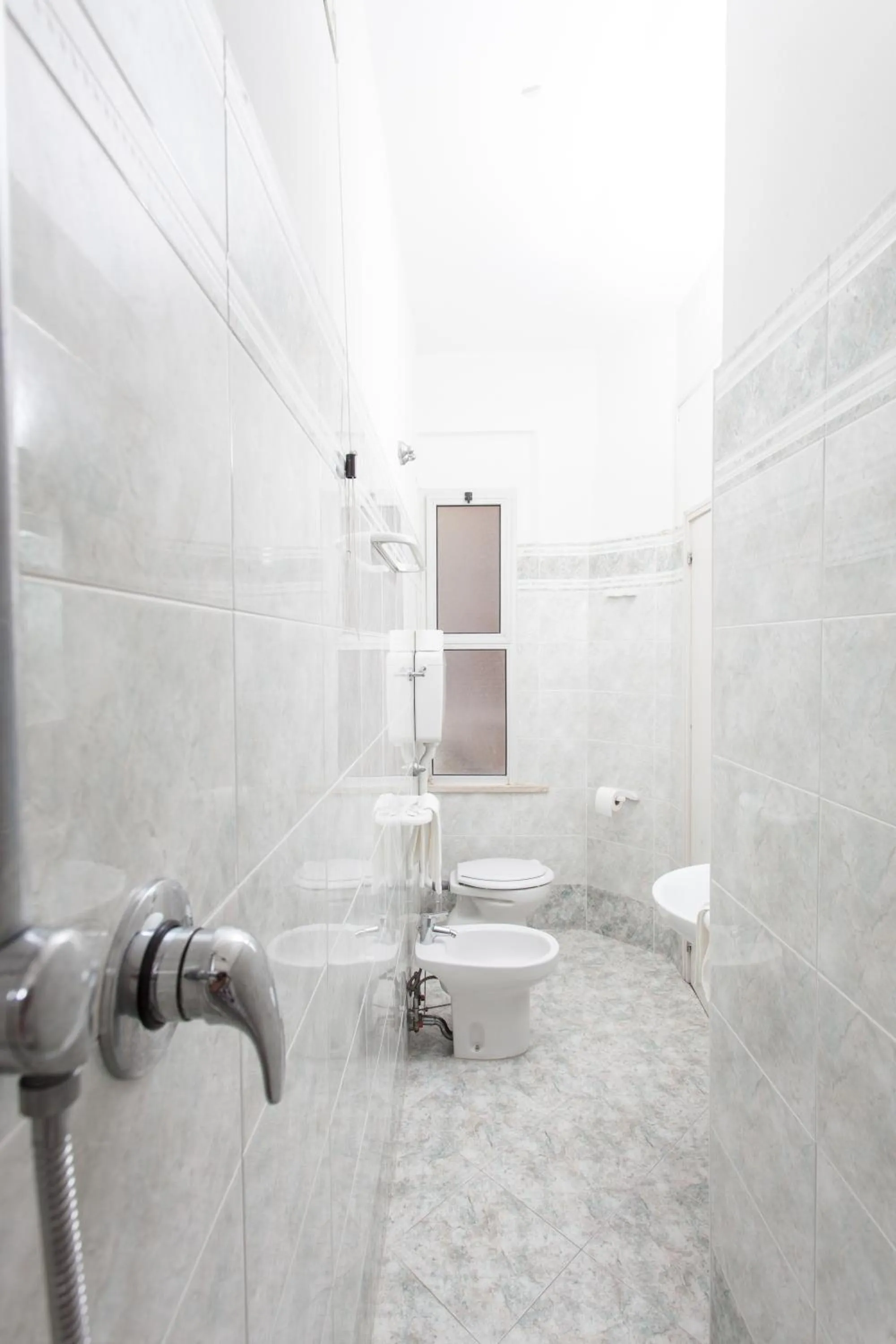 Bathroom in Hotel Cola Frontemare