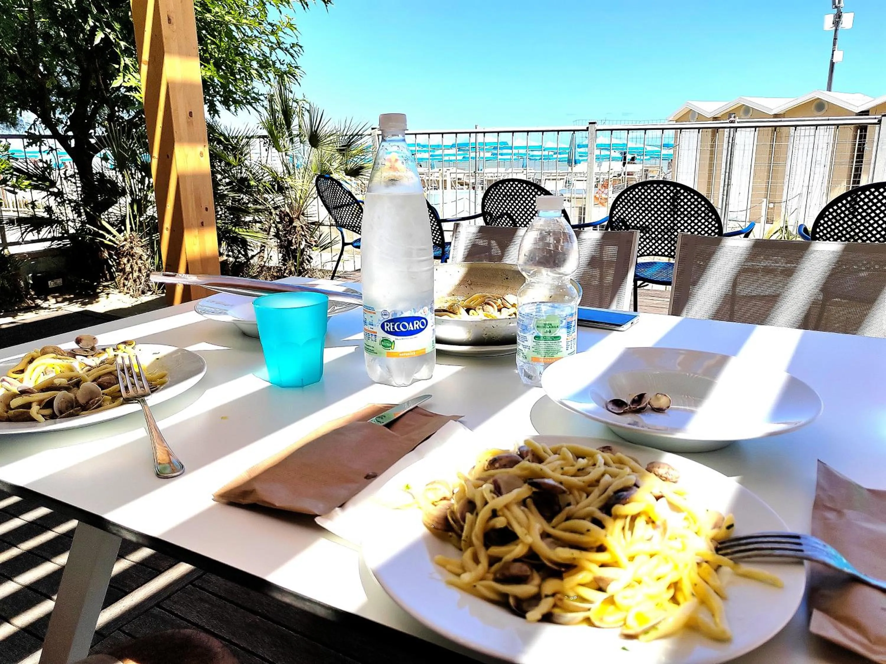 Restaurant/places to eat in Hotel Cola Frontemare