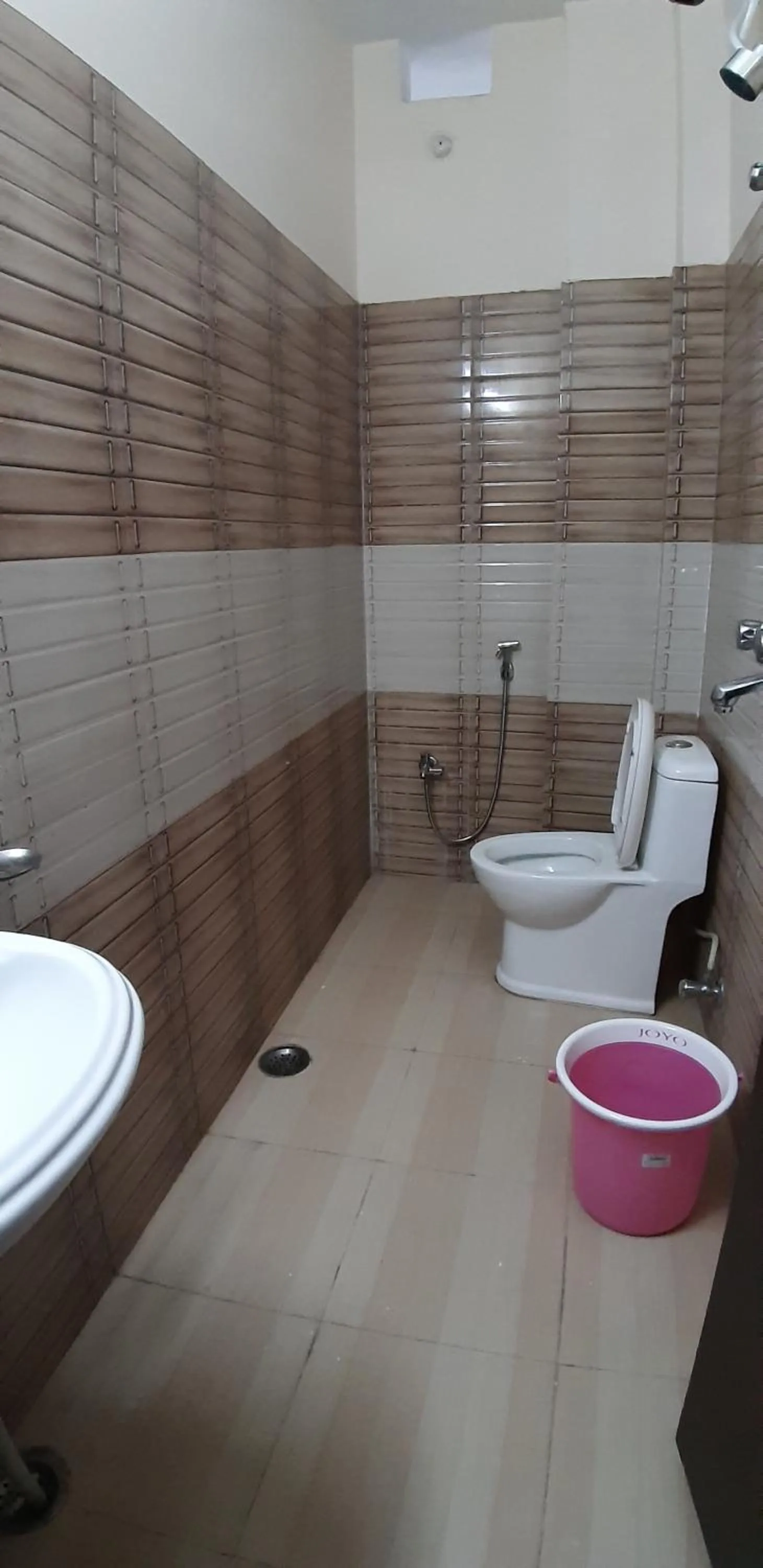 Bathroom in Sita Inn Home Stay Away From Home By Hotel Sita Varanasi