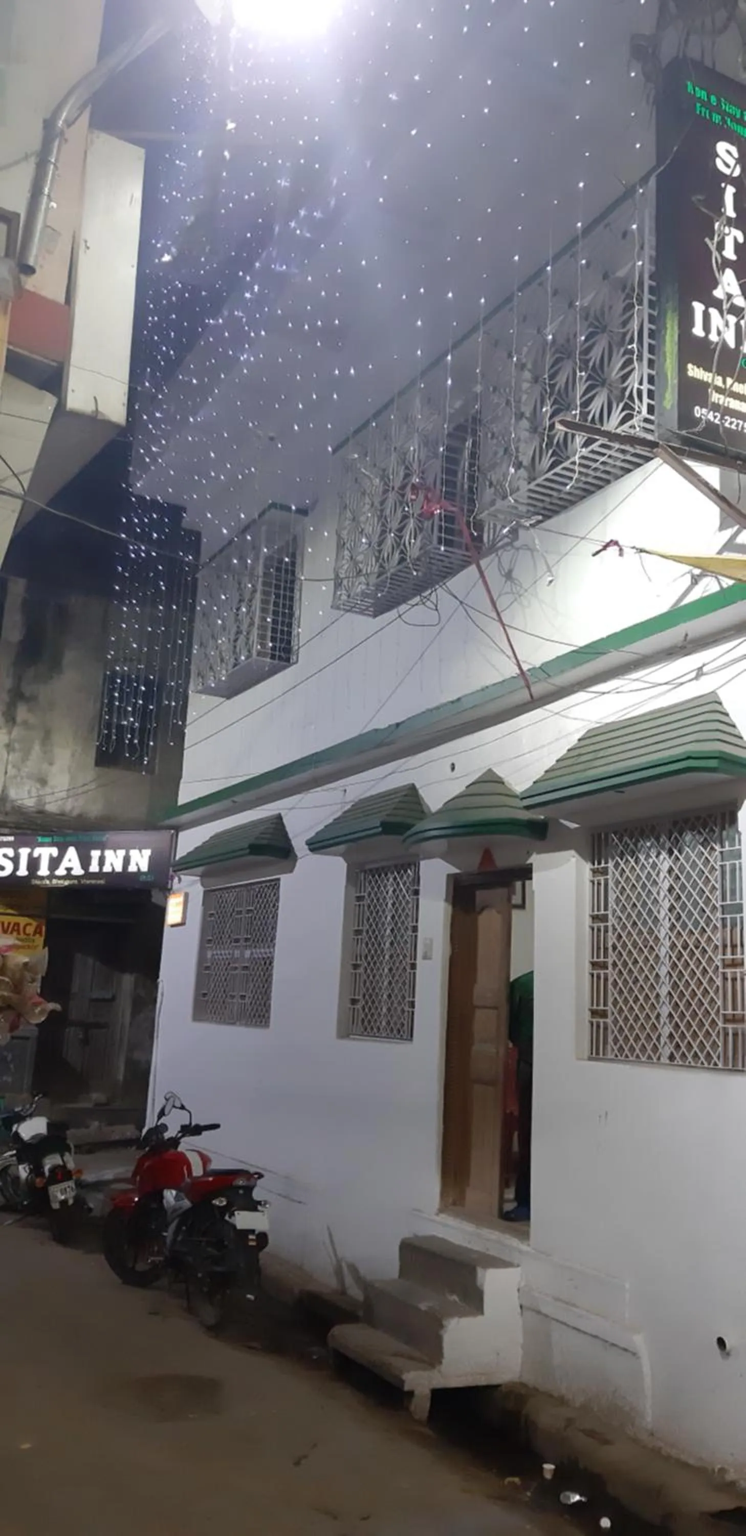 Facade/entrance in Sita Inn Home Stay Away From Home By Hotel Sita Varanasi