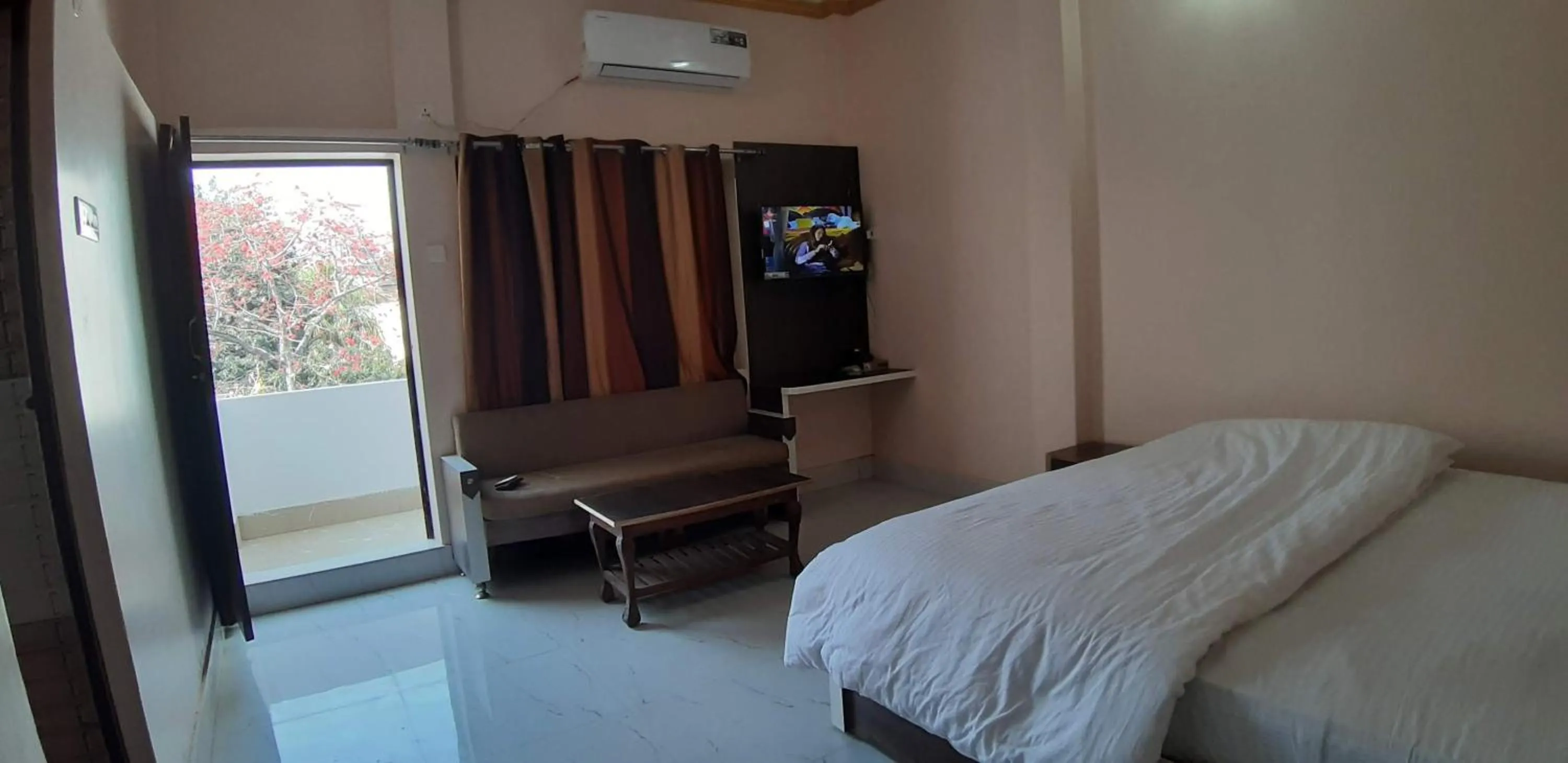 Bedroom, Bed in Sita Inn Home Stay Away From Home By Hotel Sita Varanasi