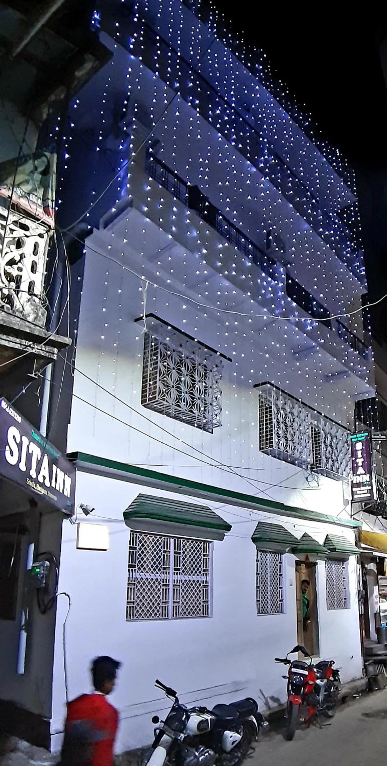 Property building in Sita Inn Home Stay Away From Home By Hotel Sita Varanasi