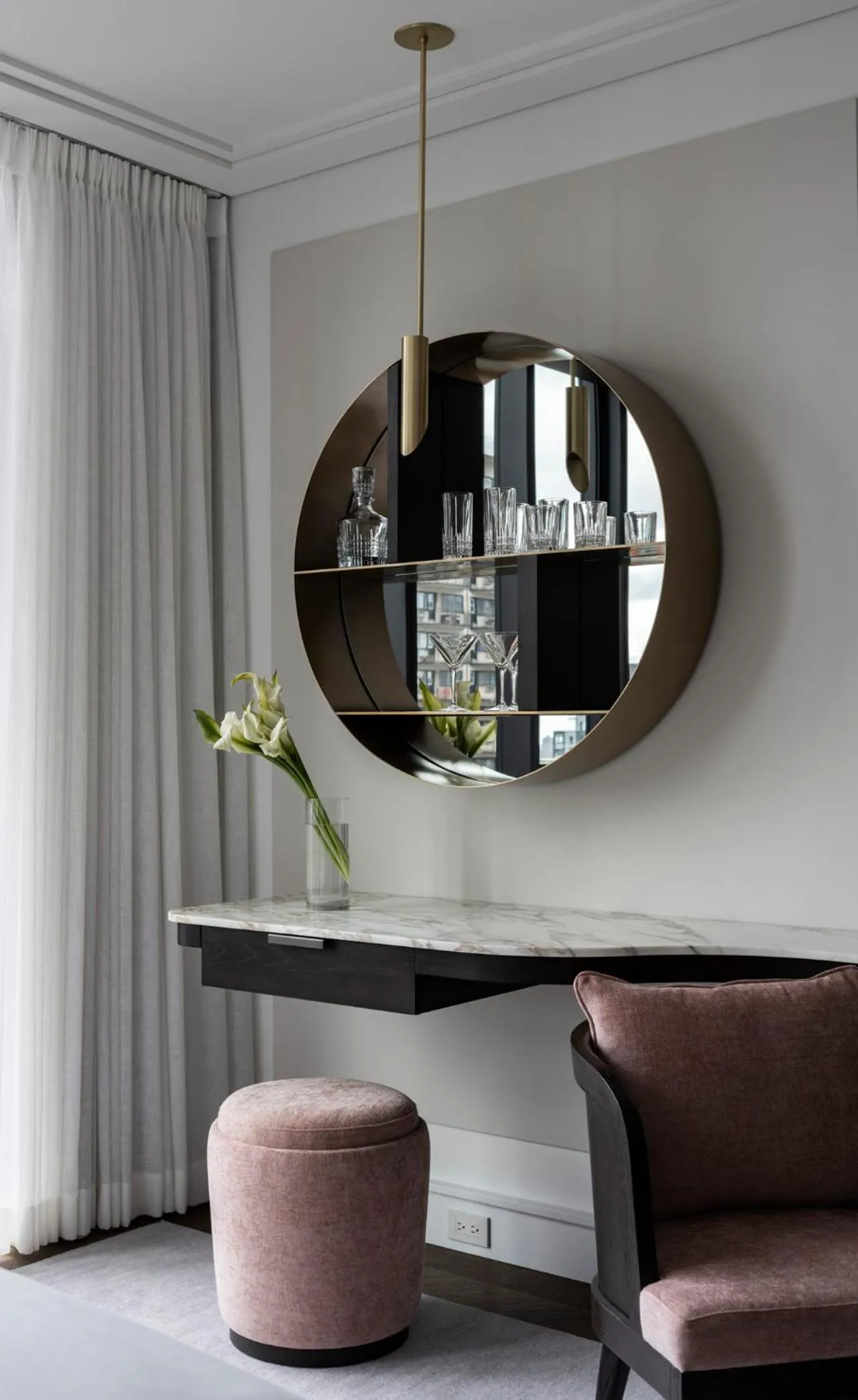 Decorative detail in Four Seasons Hotel Montreal