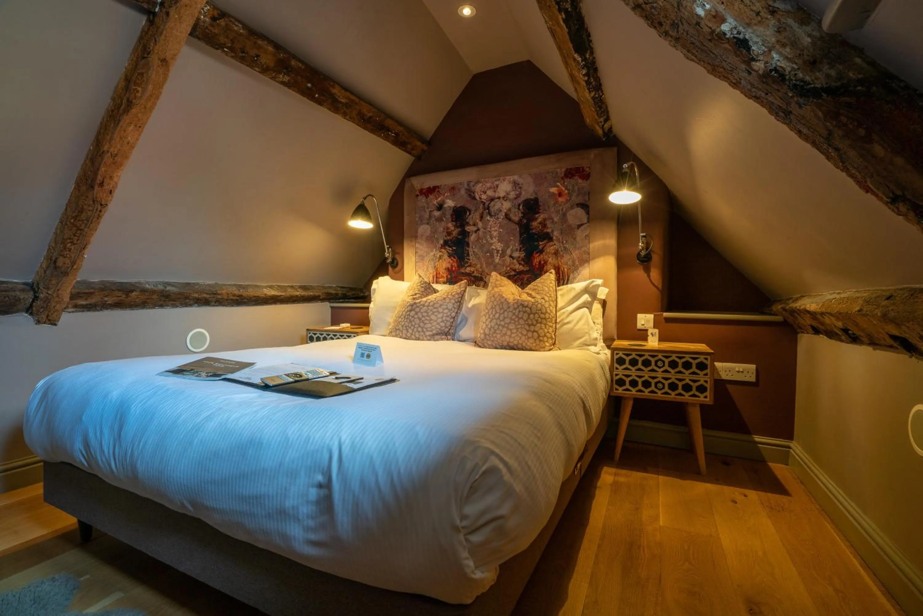Bed in The Archangel,Restaurant & Bar with Rooms