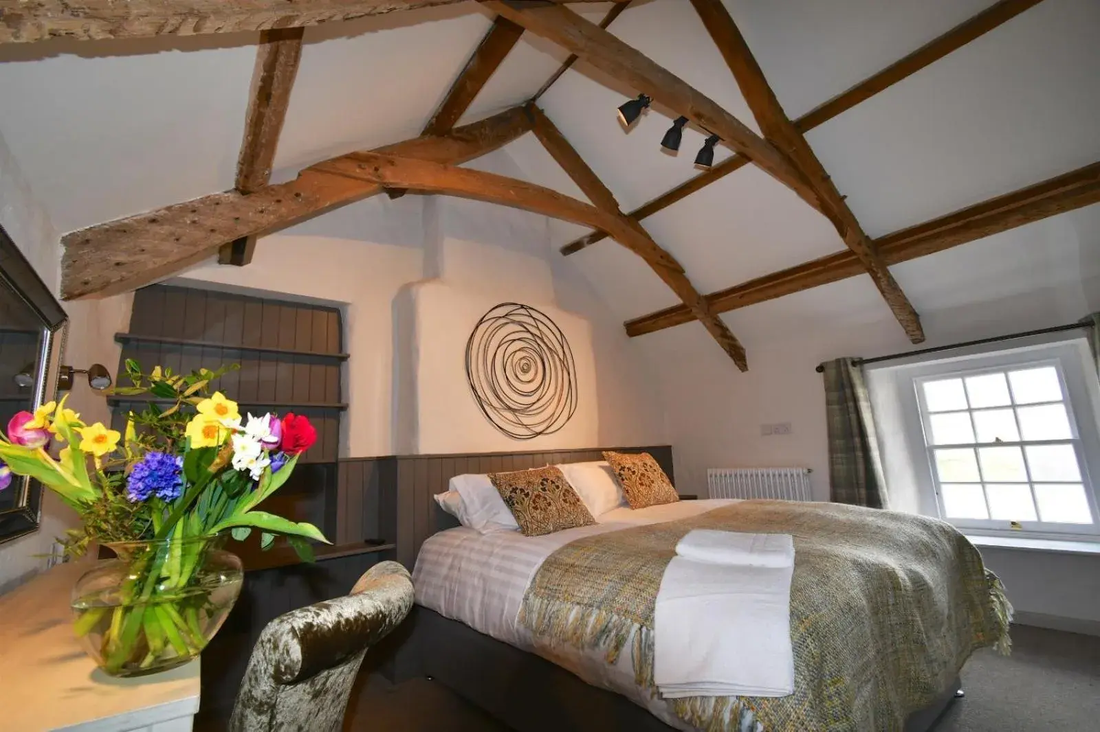 King Room in Carew Inn King Room in Carew Inn