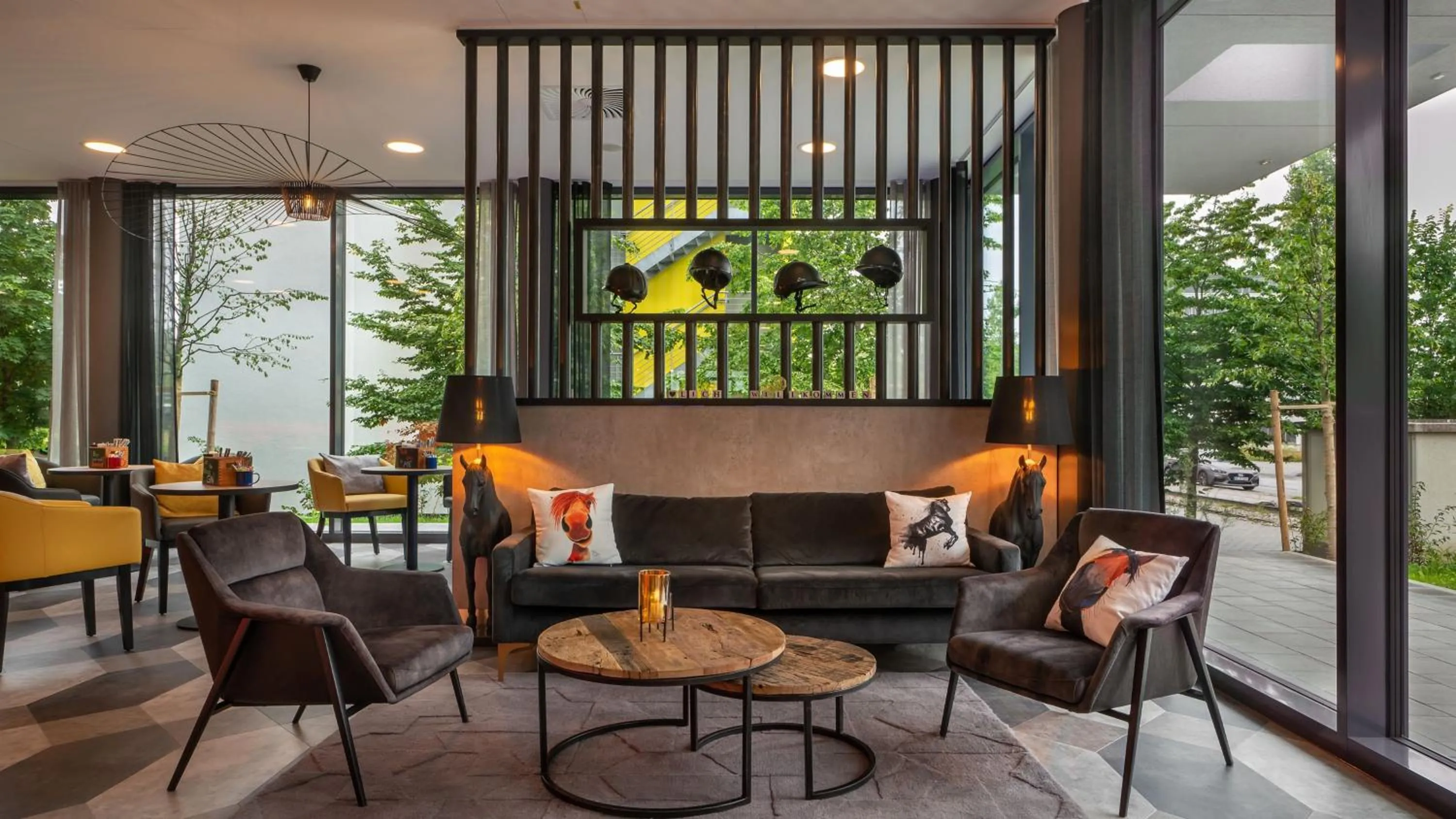 Property building in Holiday Inn - the niu, Fury Aschheim Messe by IHG