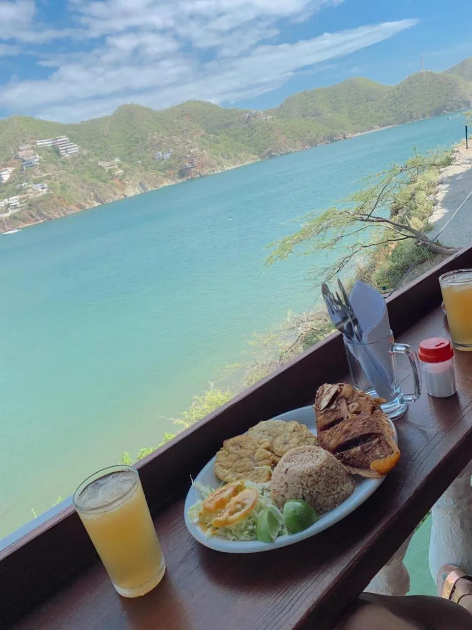 Restaurant/places to eat in Hotel Bahia Taganga