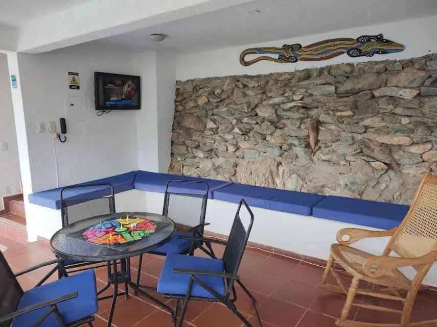 Communal lounge/ TV room in Hotel Bahia Taganga