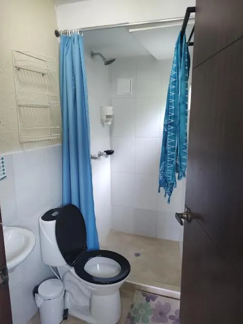Shower in Hotel Bahia Taganga