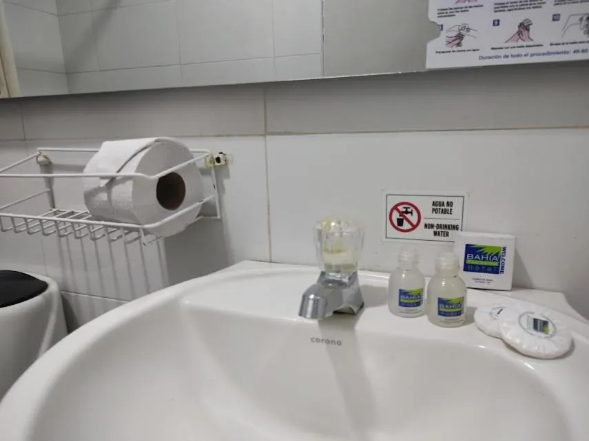 Bathroom in Hotel Bahia Taganga