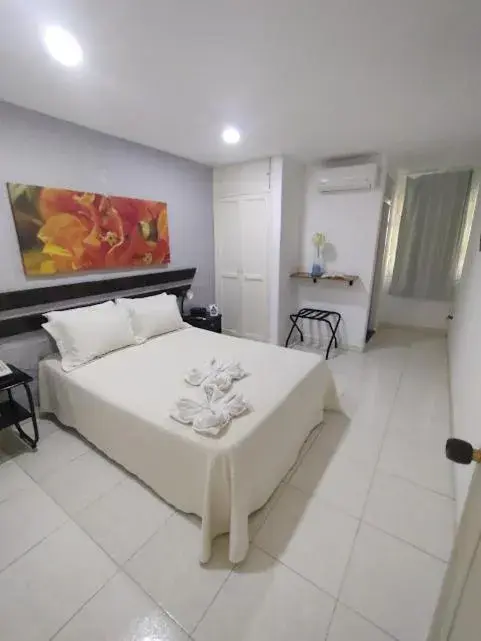 Interior Double Room in Hotel Bahia Taganga Interior Double Room in Hotel Bahia Taganga