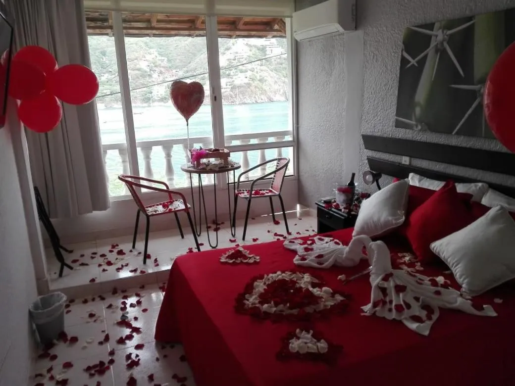 Entertainment, Bed in Hotel Bahia Taganga